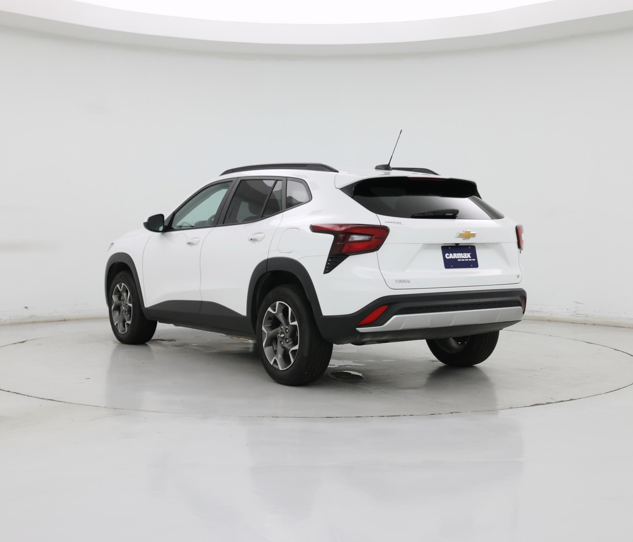 Thumbnail: 2025 Chevrolet Trax - 2