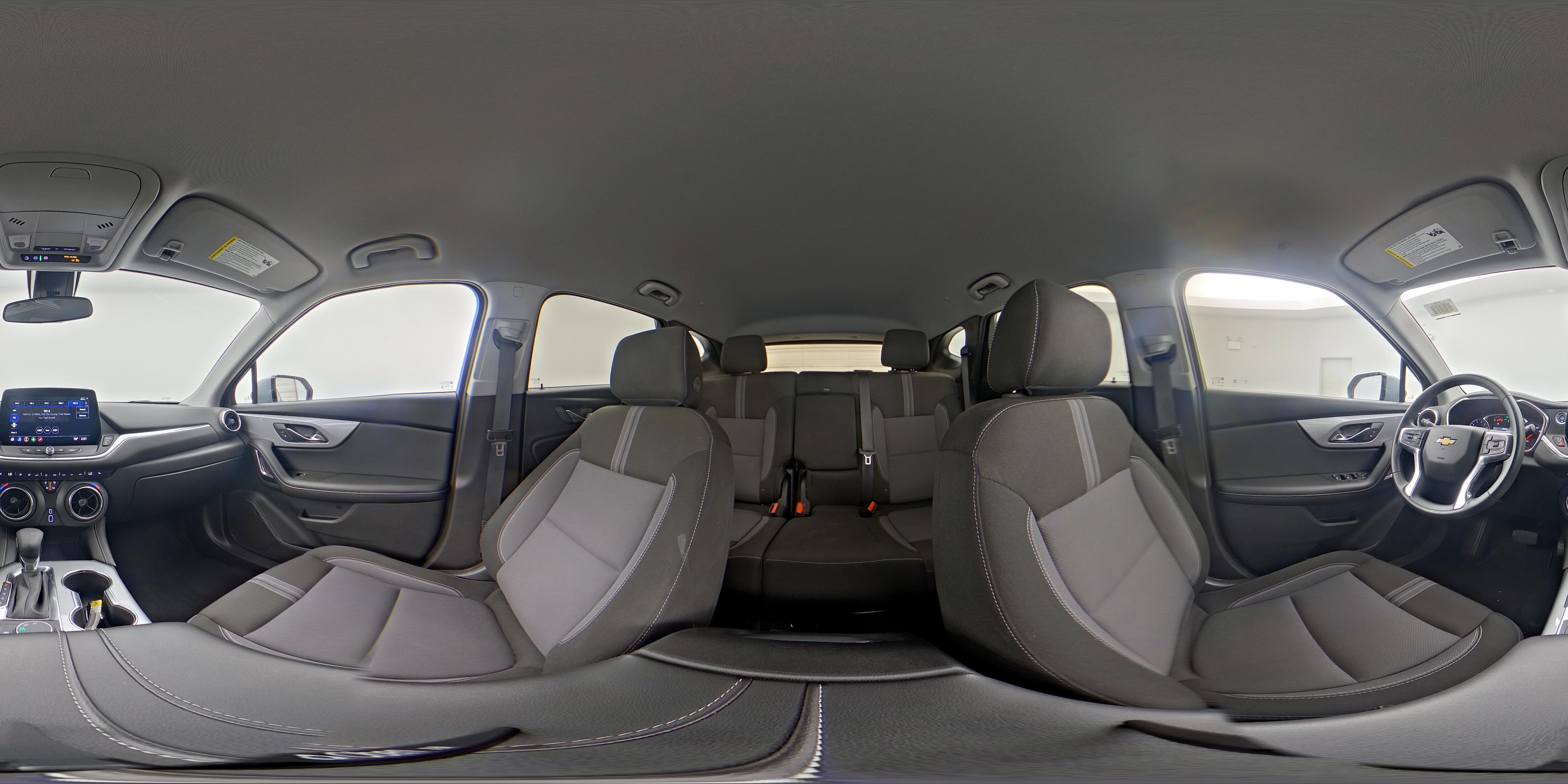 2025 Chevrolet Blazer 2LT - Photo 24