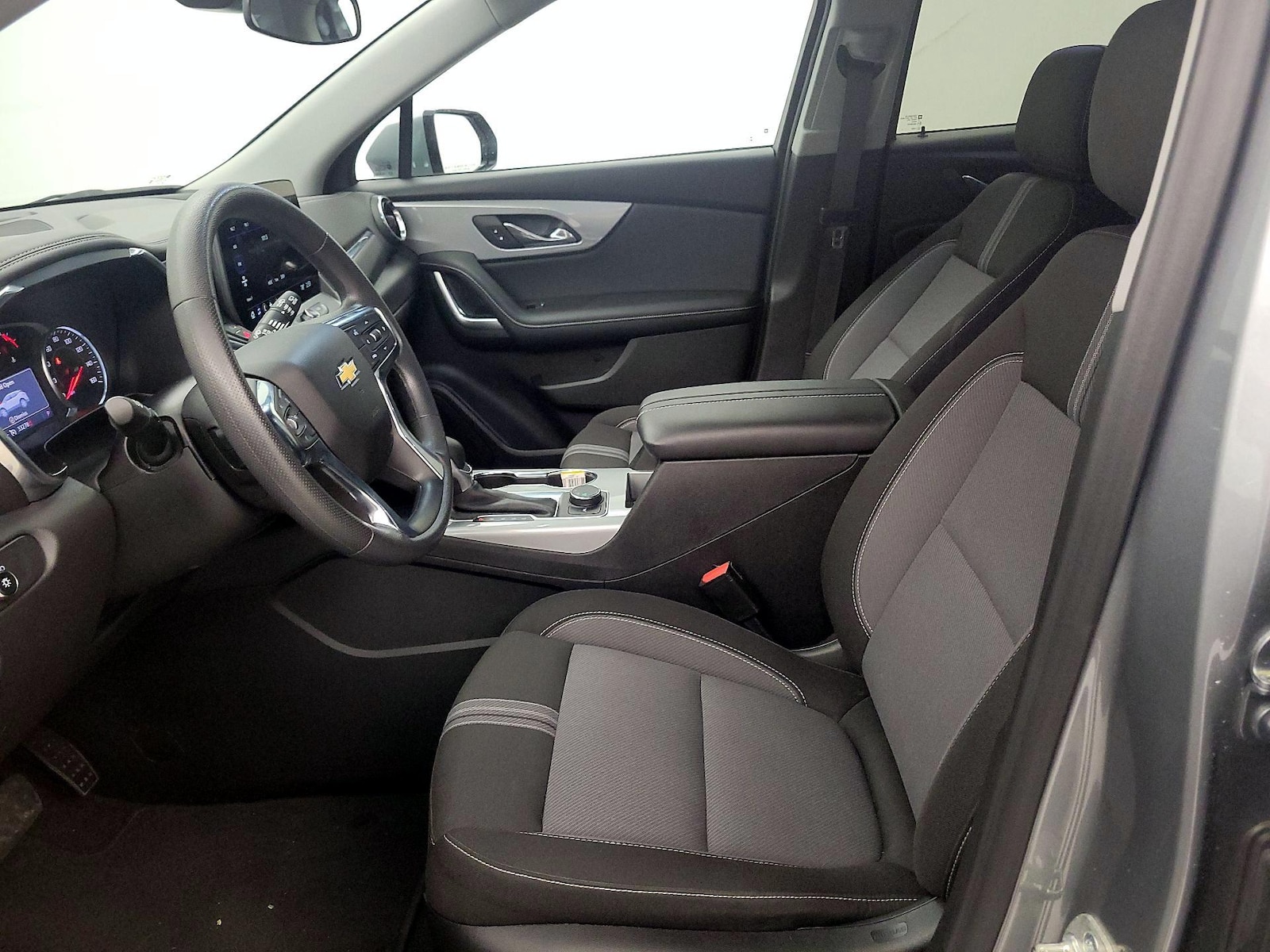 2025 Chevrolet Blazer 2LT - Photo 12