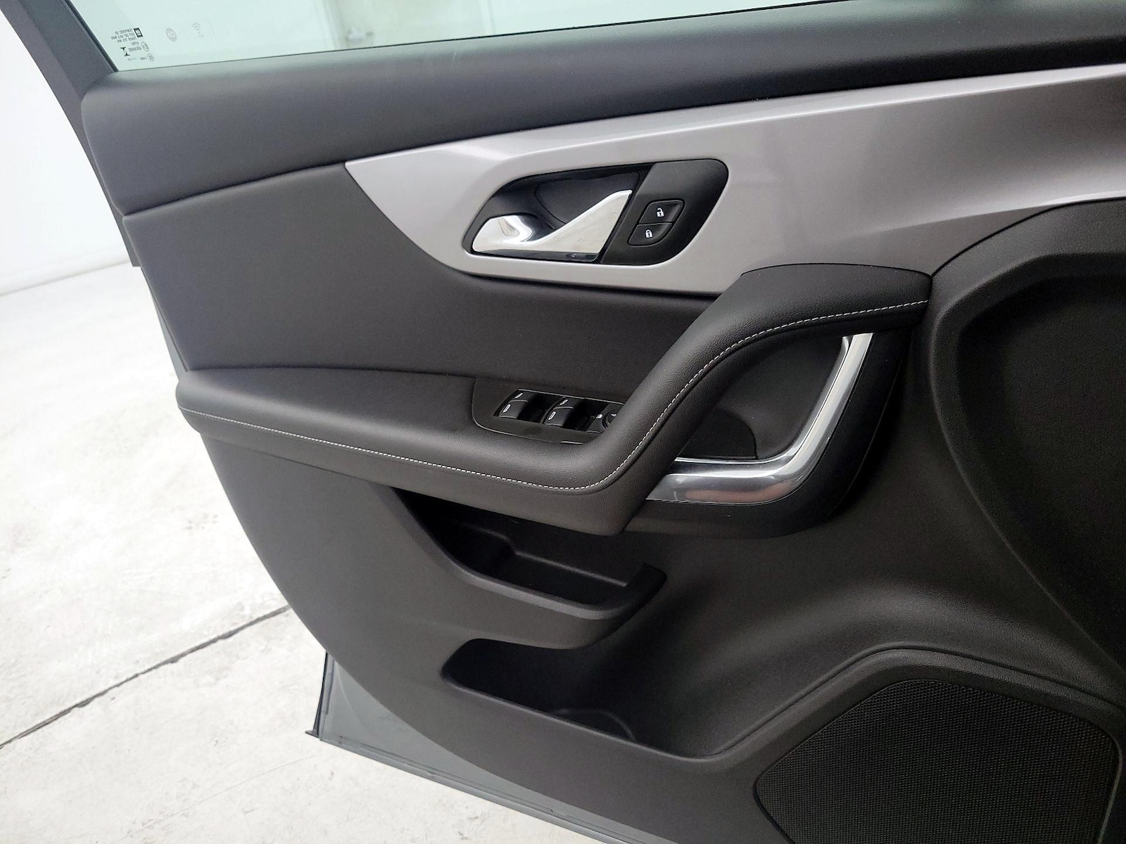 2025 Chevrolet Blazer 2LT - Photo 13