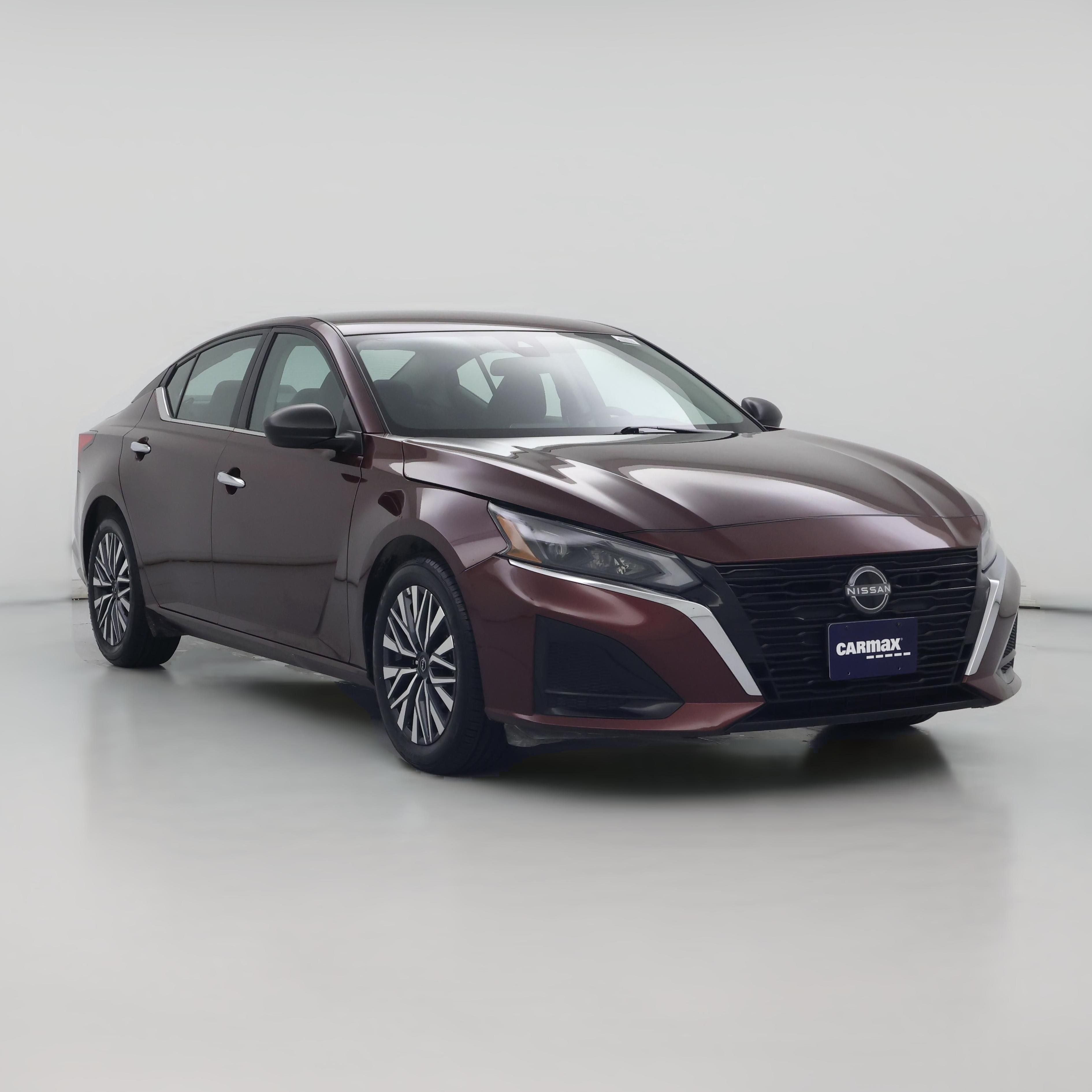 Thumbnail: 2025 Nissan Altima - 1