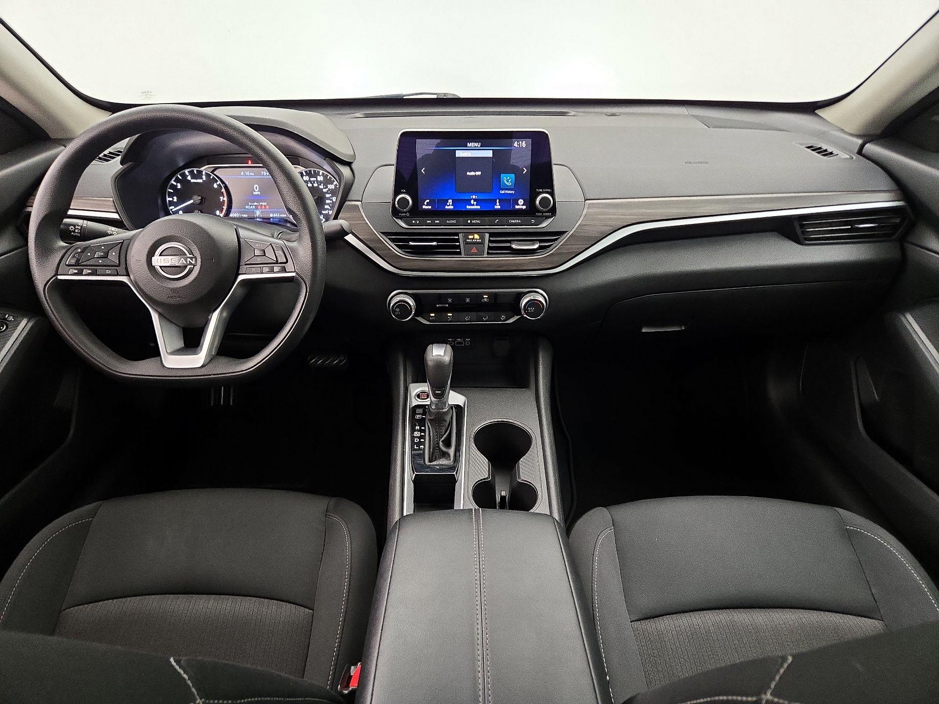 Thumbnail: 2025 Nissan Altima - 9