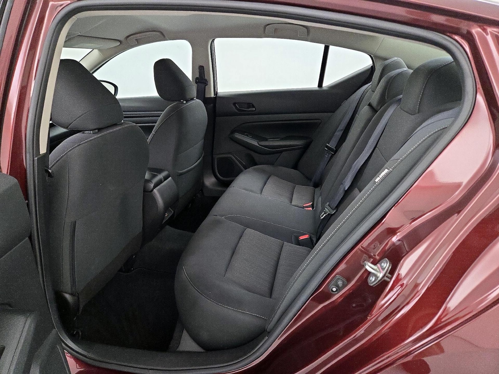 2025 Nissan Altima SV - Photo 20