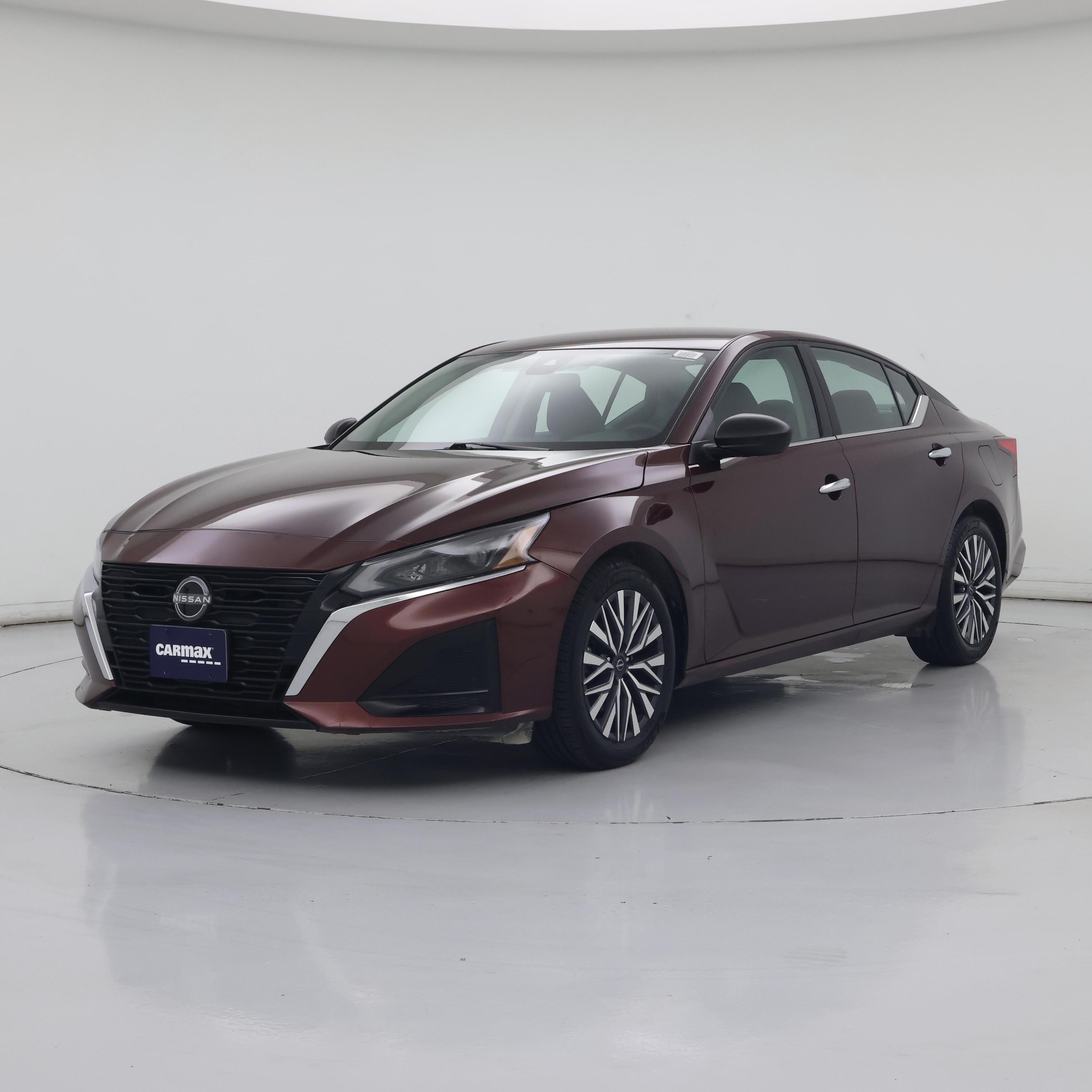 Thumbnail: 2025 Nissan Altima - 4