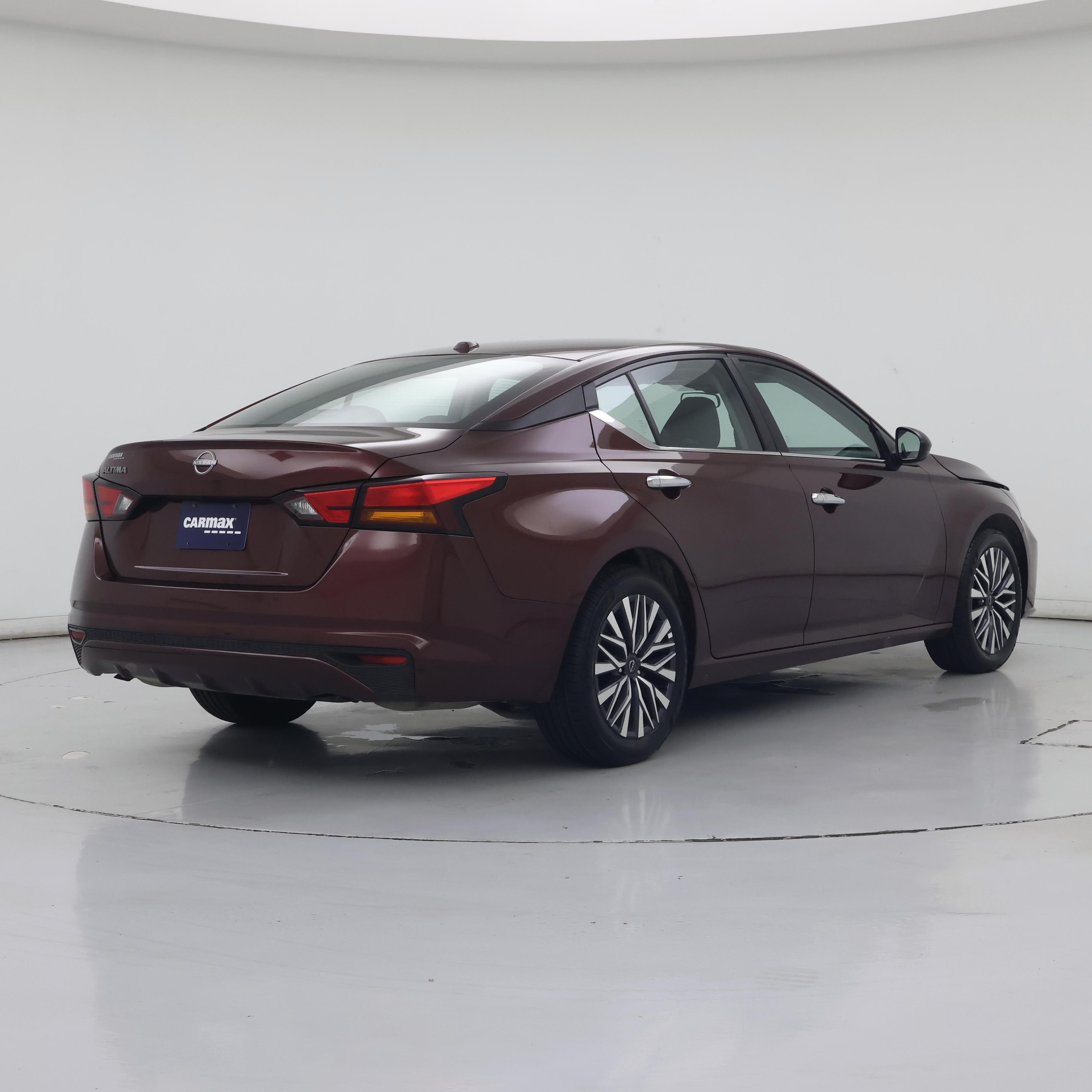 Thumbnail: 2025 Nissan Altima - 8
