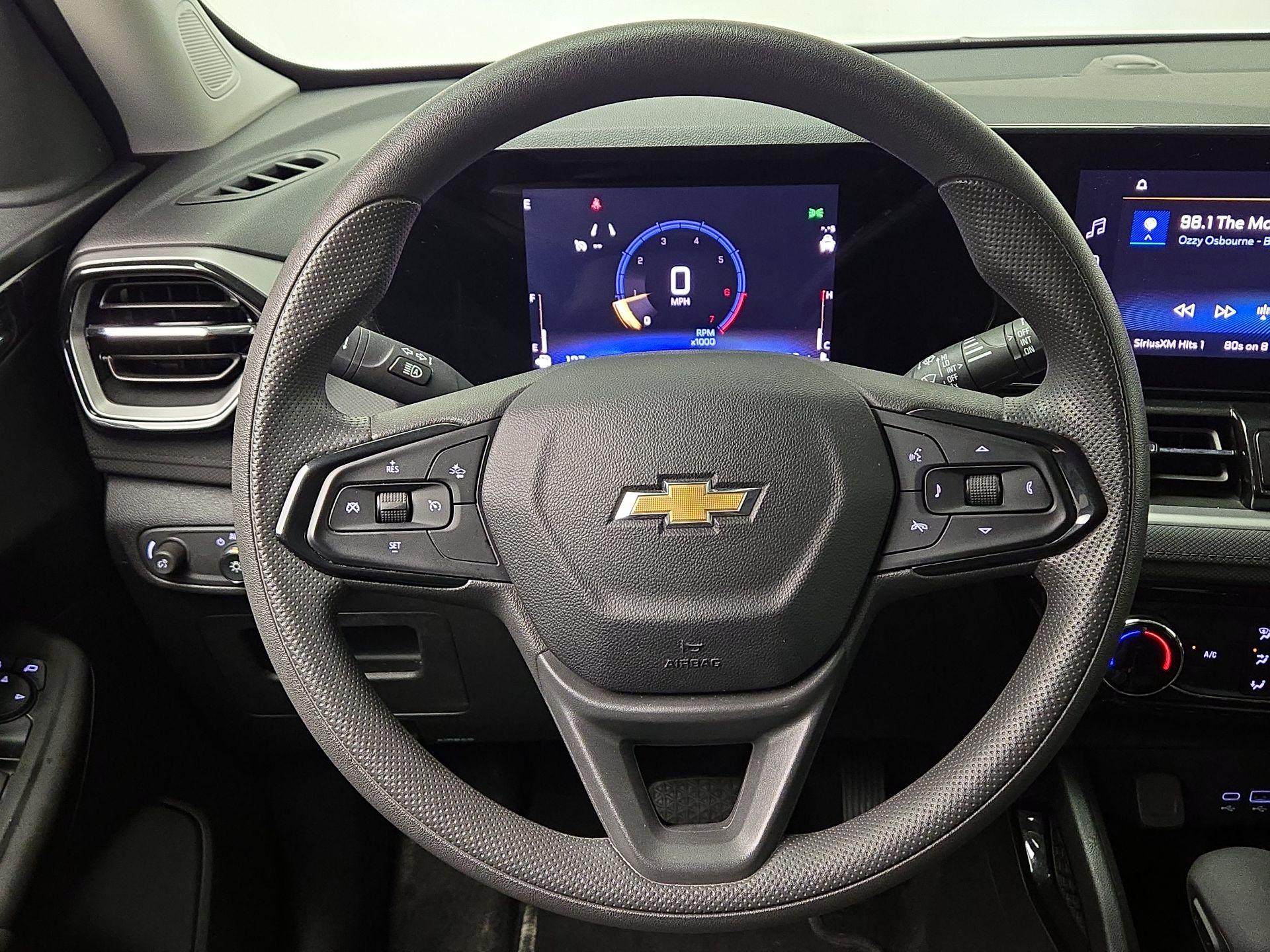 Thumbnail: 2025 Chevrolet TrailBlazer - 10
