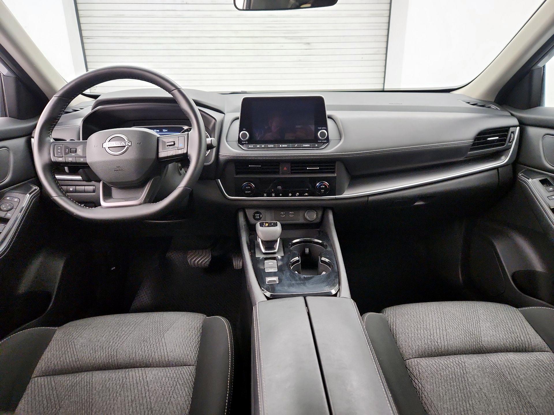 Thumbnail: 2025 Nissan Rogue - 9