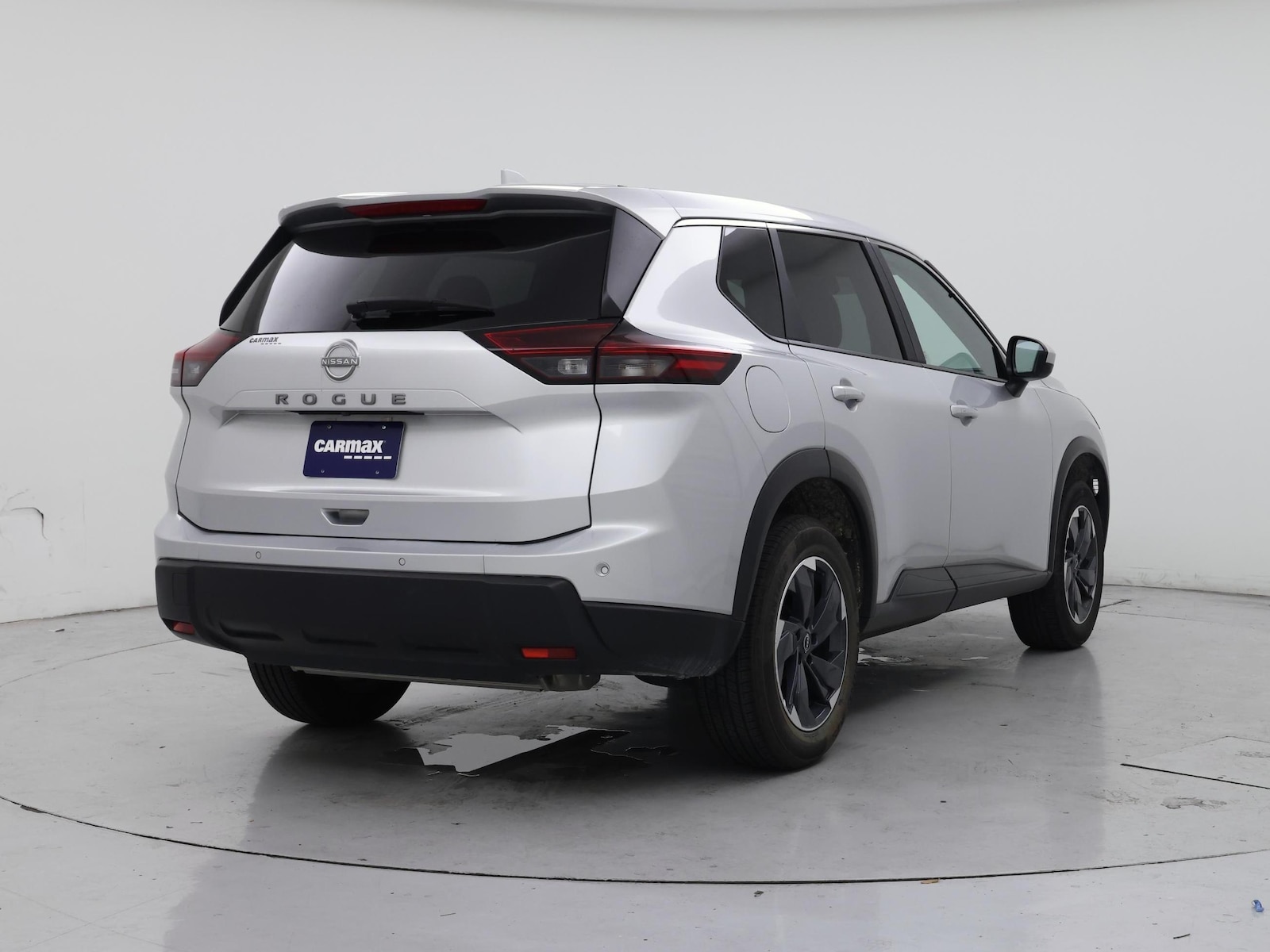 2025 Nissan Rogue SV - Photo 9