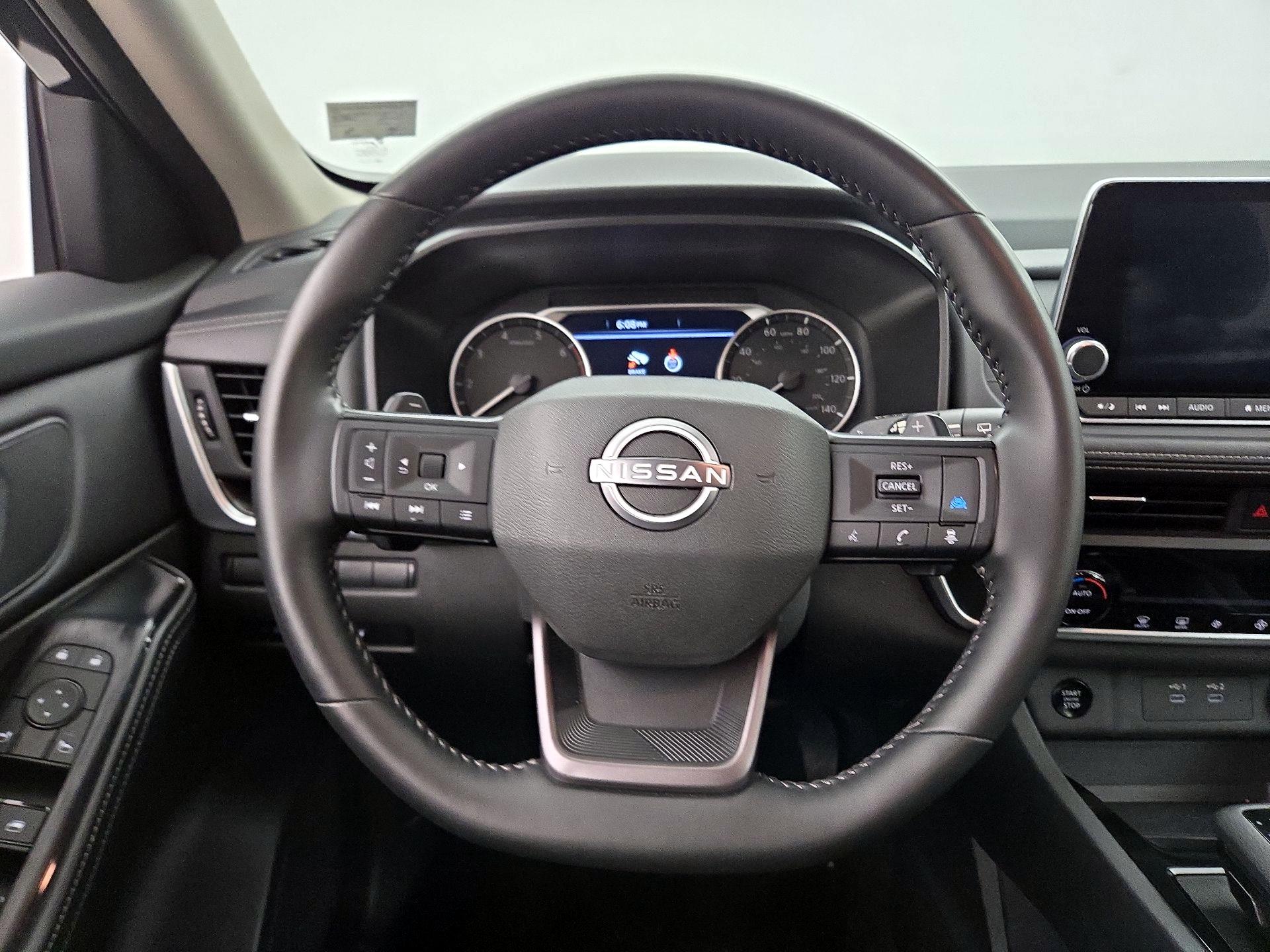 Thumbnail: 2025 Nissan Rogue - 10