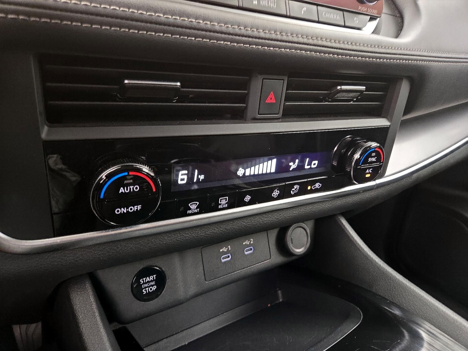 2025 Nissan Rogue SV - Photo 17