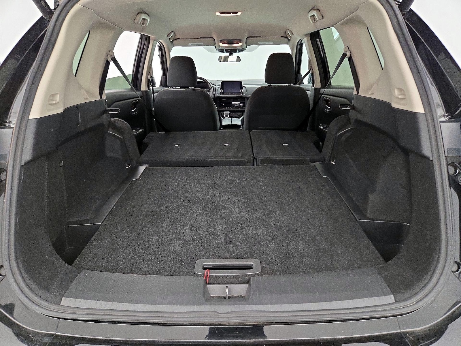 2025 Nissan Rogue SV - Photo 22