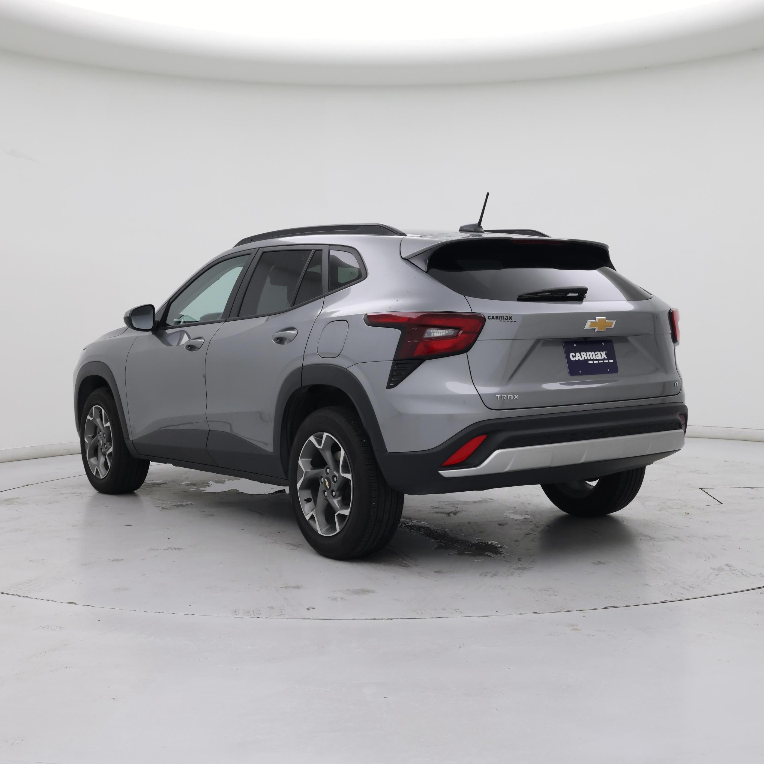 Thumbnail: 2025 Chevrolet Trax - 2