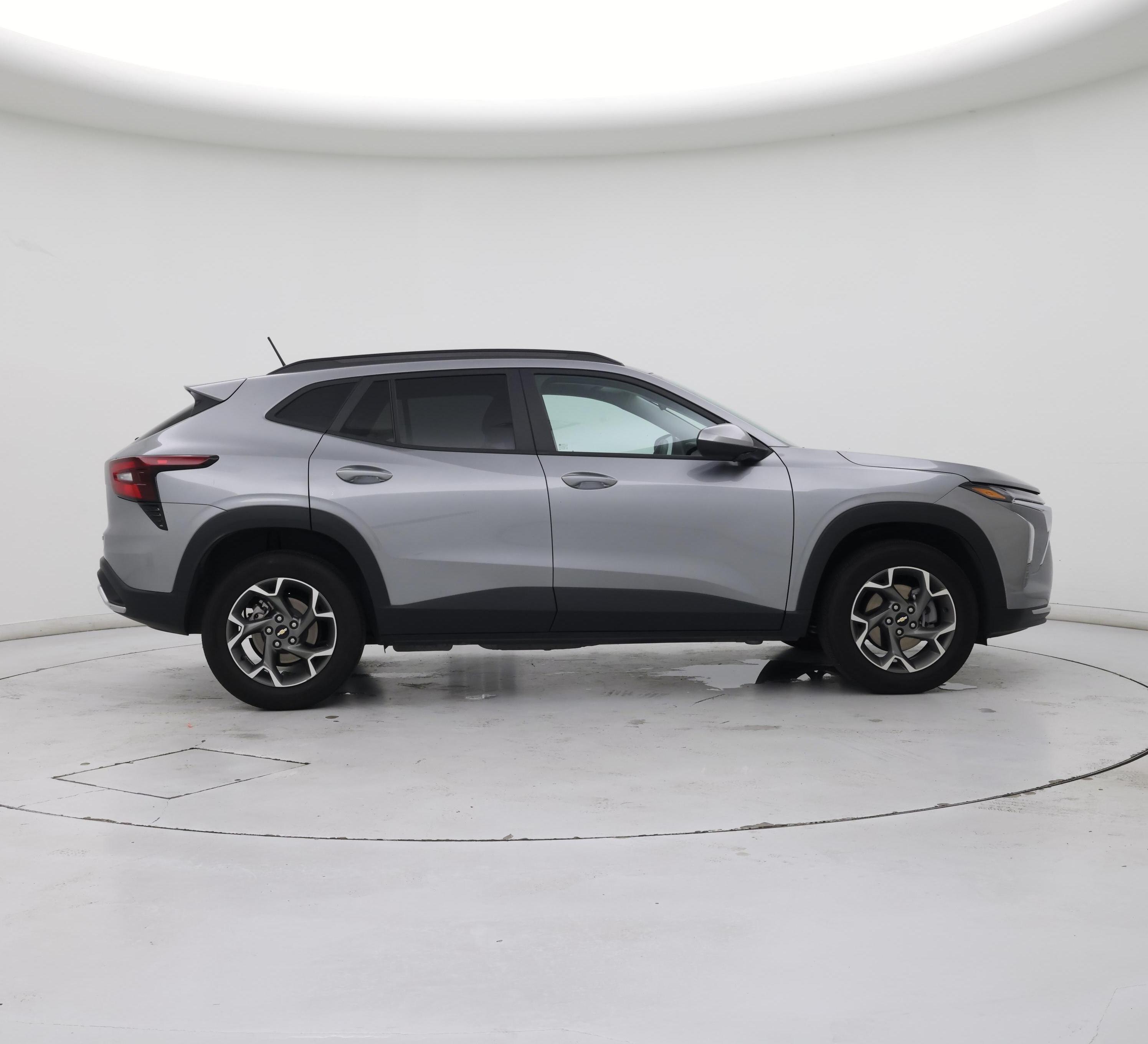 Thumbnail: 2025 Chevrolet Trax - 7