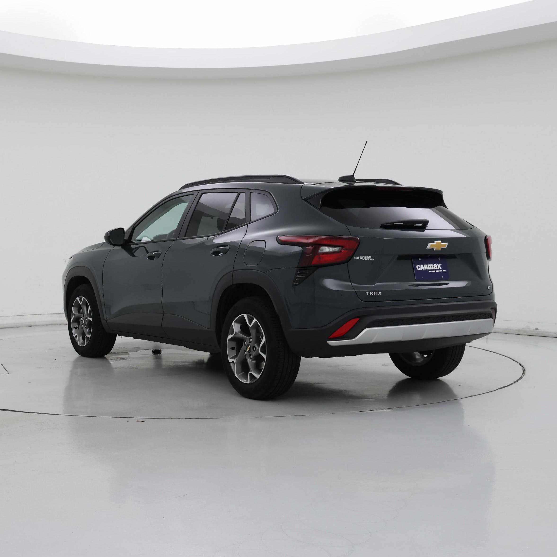 Thumbnail: 2025 Chevrolet Trax - 2