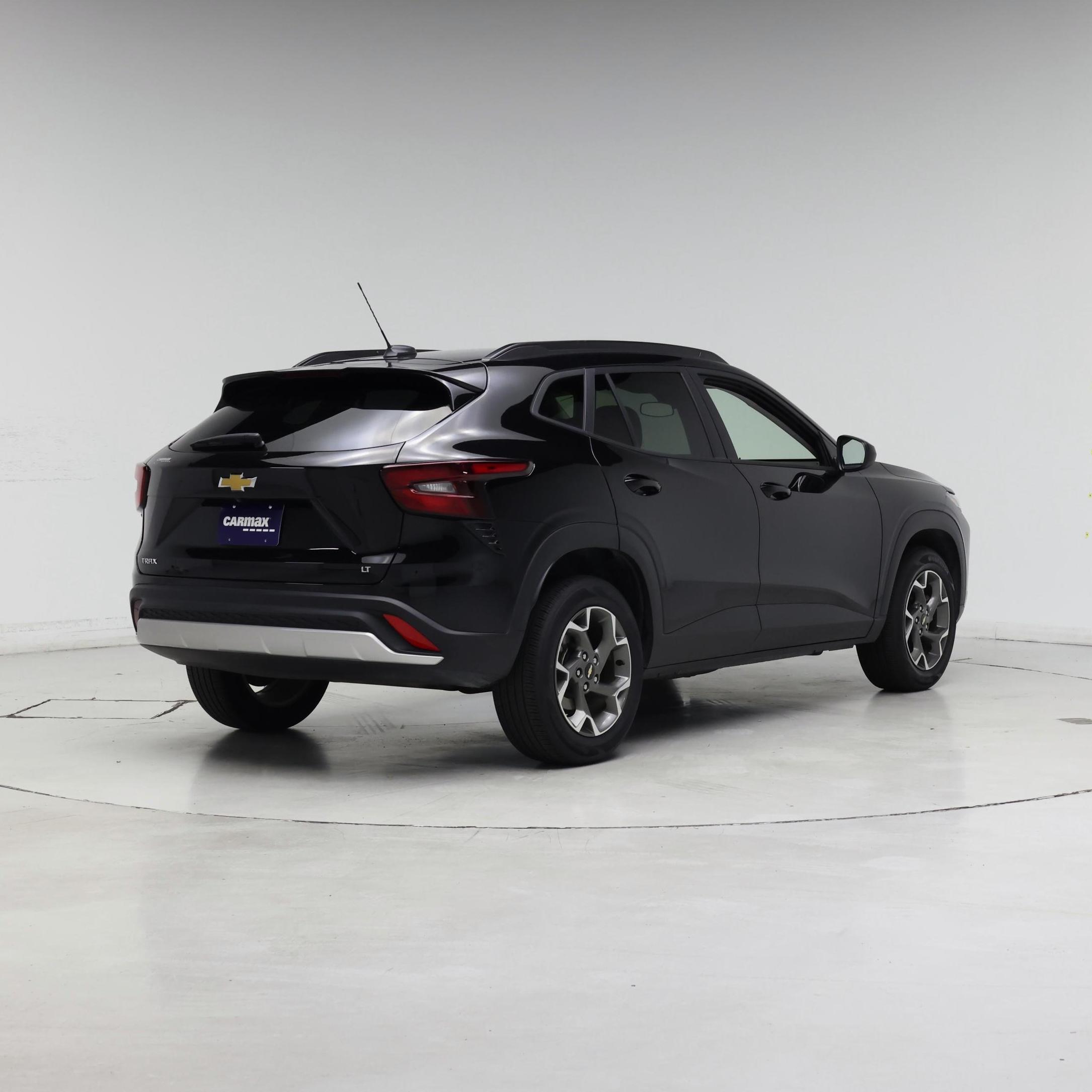 Thumbnail: 2025 Chevrolet Trax - 8