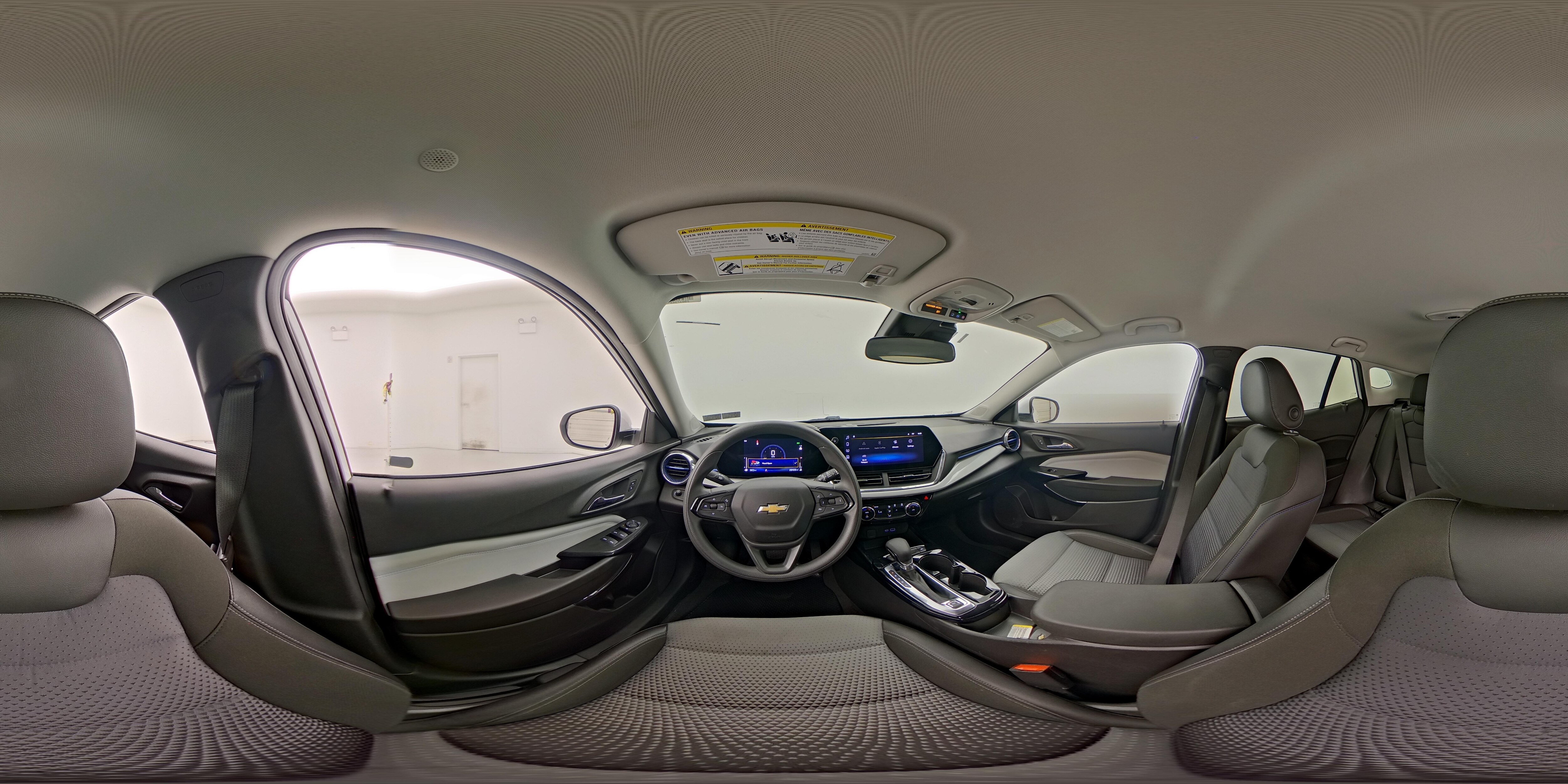 2025 Chevrolet Trax LT - Photo 26