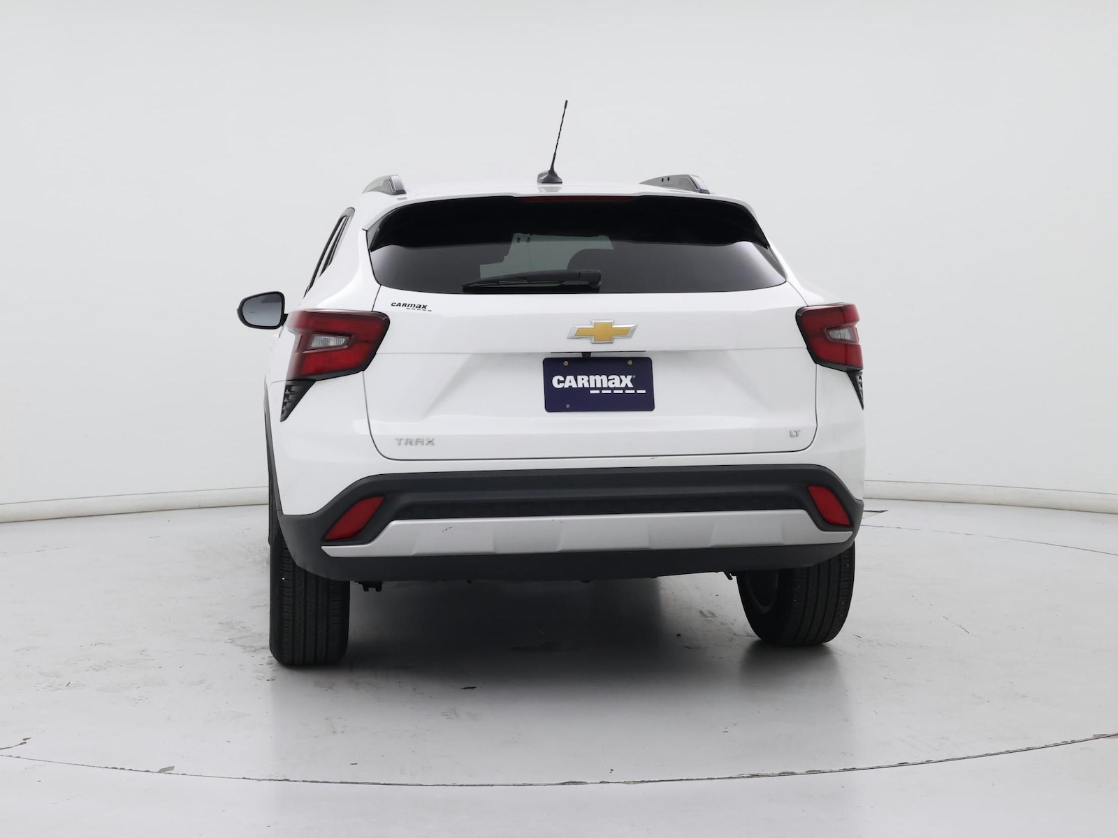 2025 Chevrolet Trax LT - Photo 7