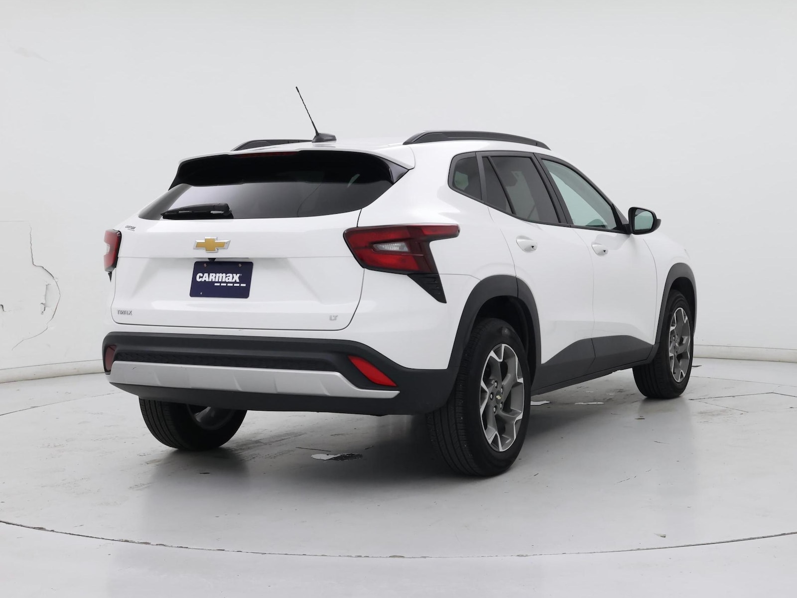 2025 Chevrolet Trax LT - Photo 9