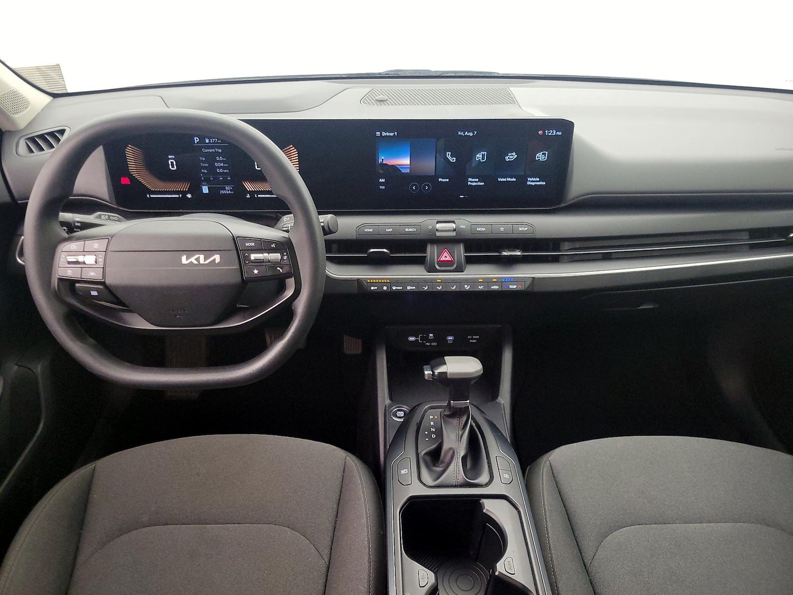 2025 Kia K4 LXS - Photo 10
