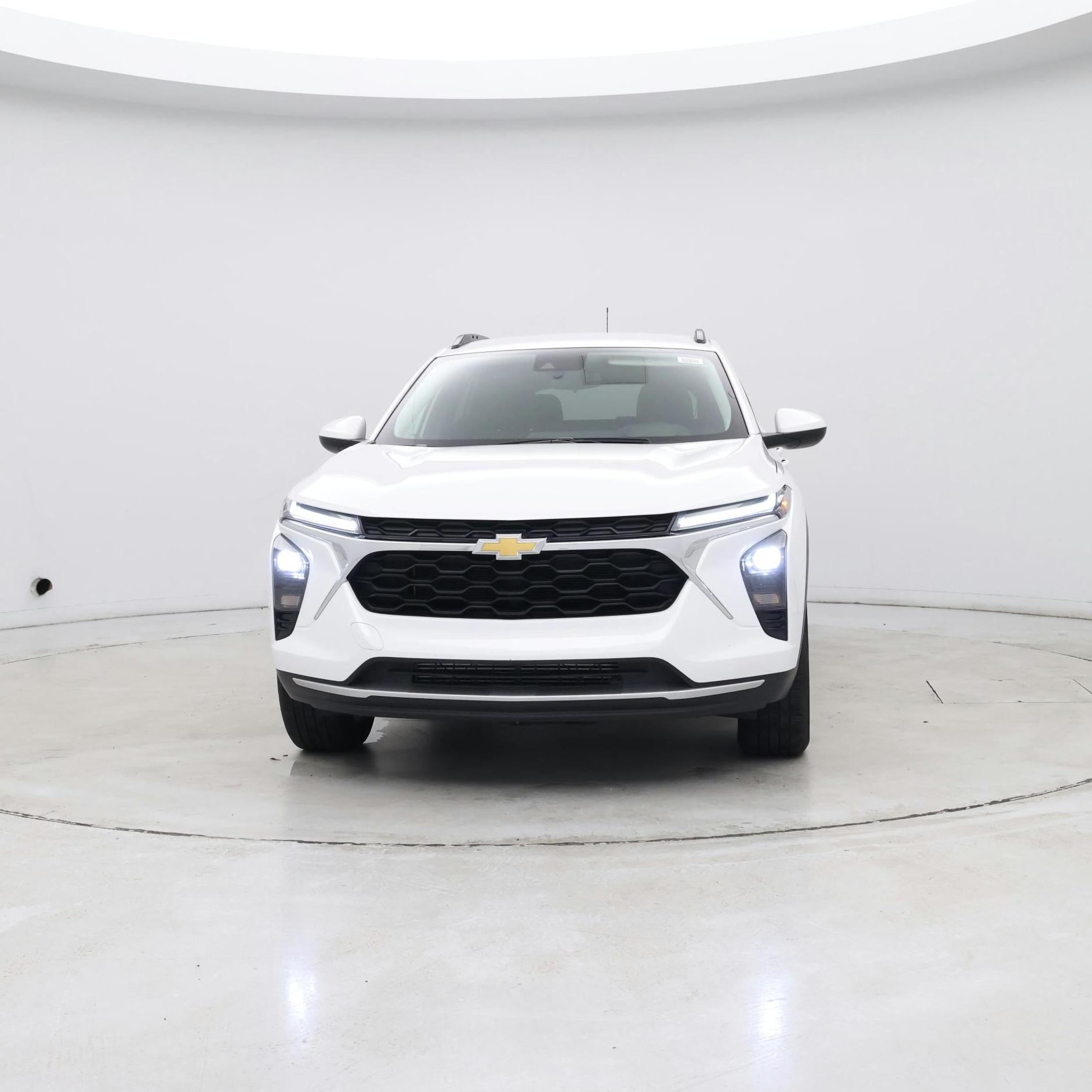 Thumbnail: 2025 Chevrolet Trax - 4