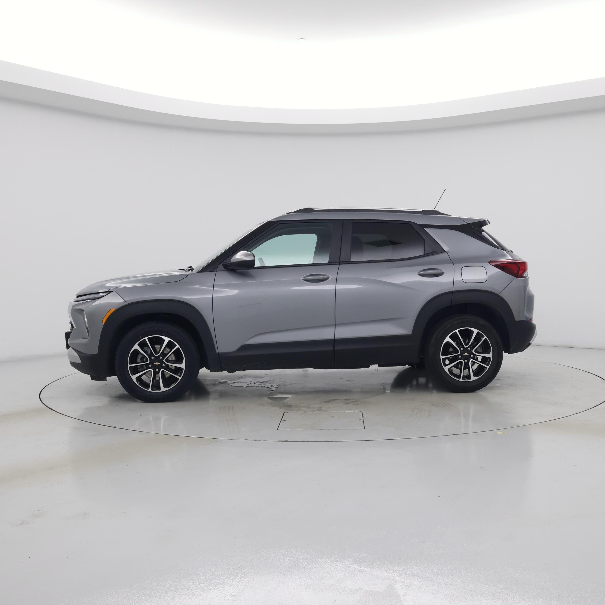 Thumbnail: 2025 Chevrolet TrailBlazer - 3