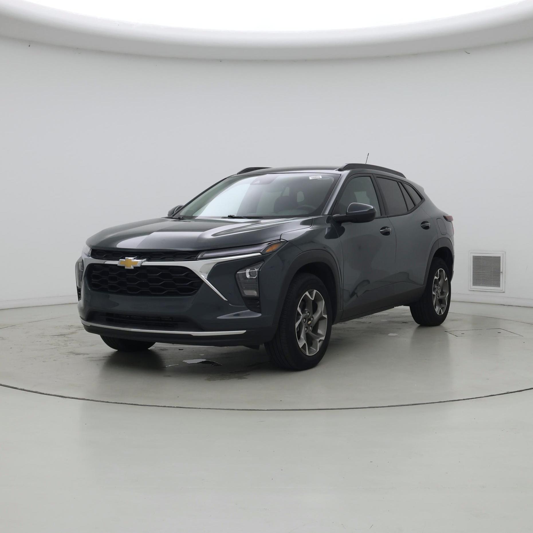 Thumbnail: 2025 Chevrolet Trax - 4