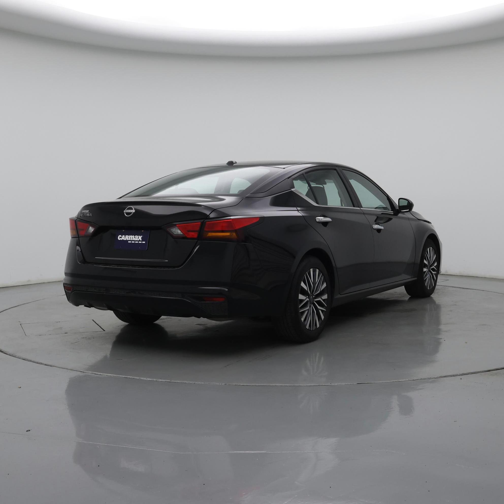 Thumbnail: 2025 Nissan Altima - 8