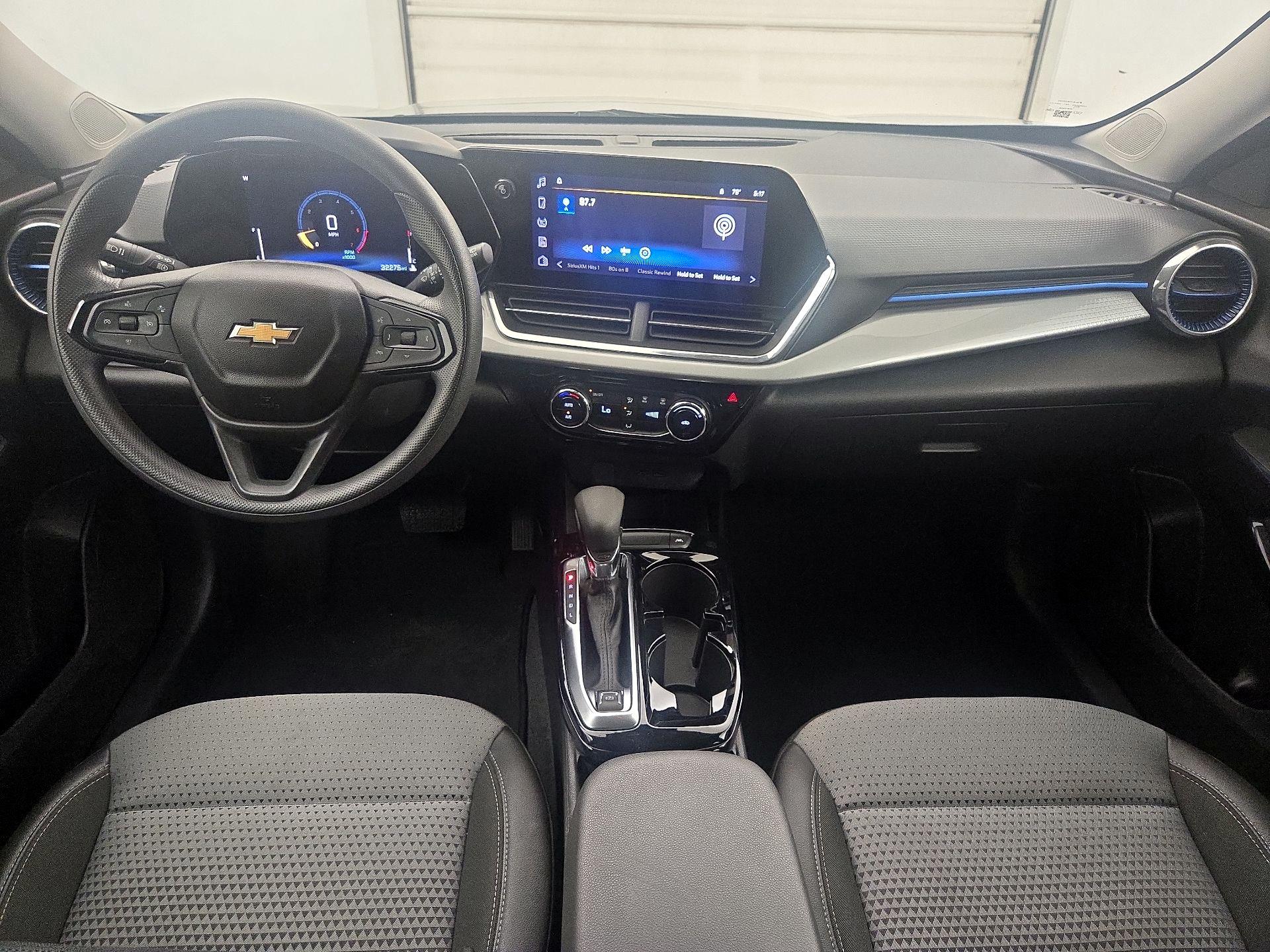 Thumbnail: 2025 Chevrolet Trax - 9