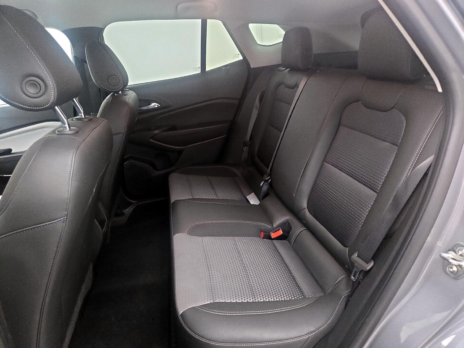 Thumbnail: 2025 Chevrolet Trax - 19