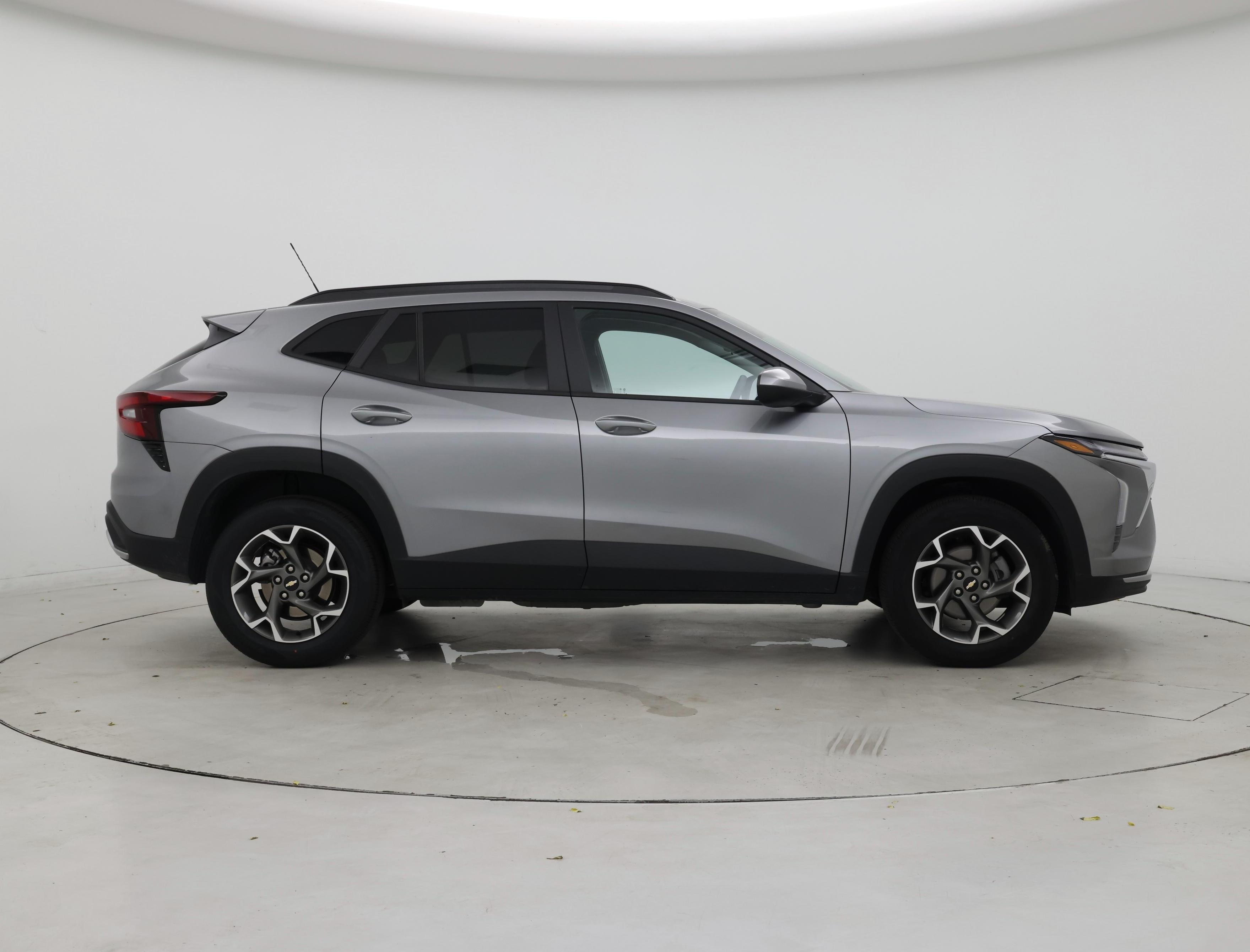 Thumbnail: 2025 Chevrolet Trax - 7