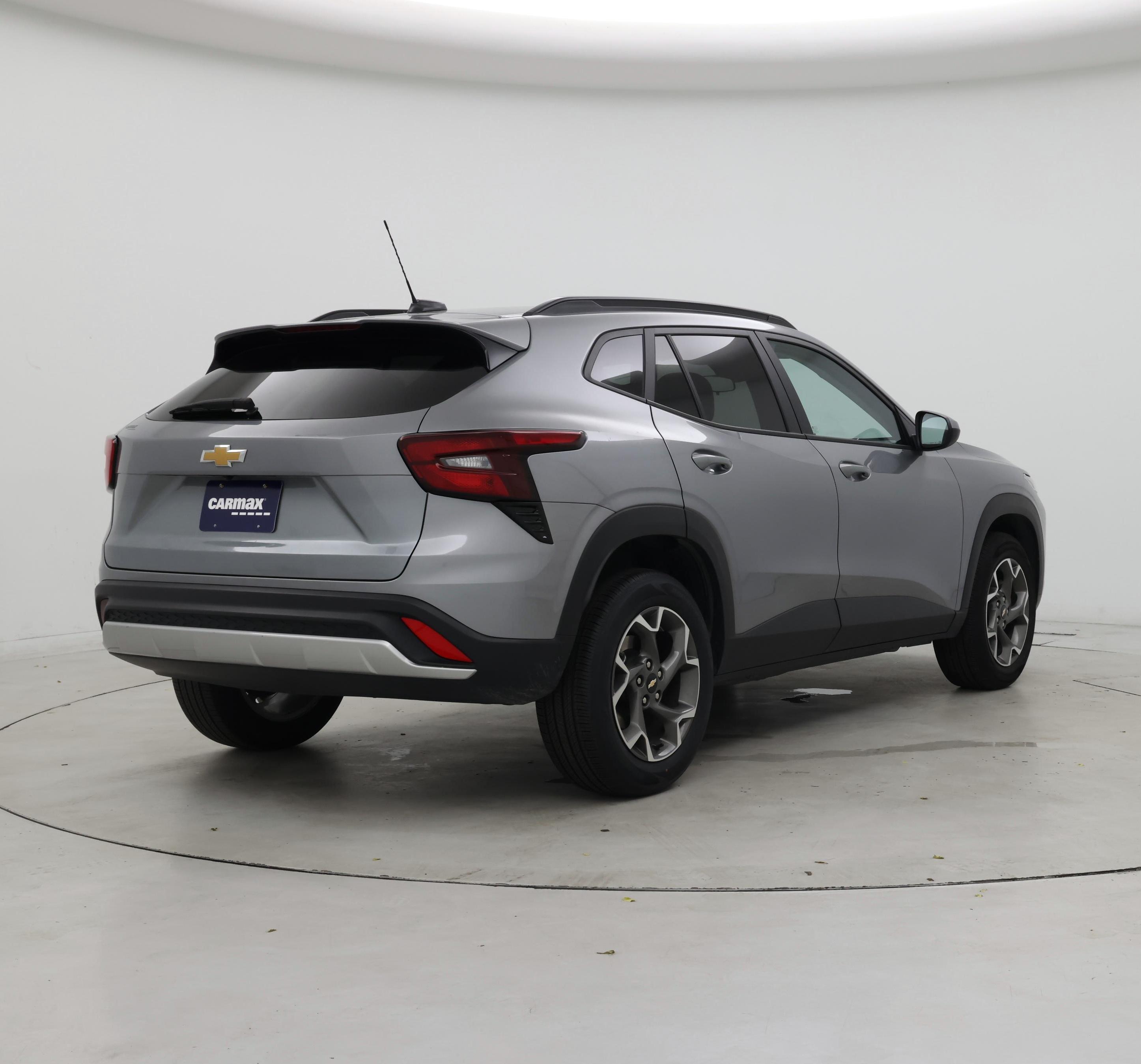 Thumbnail: 2025 Chevrolet Trax - 8