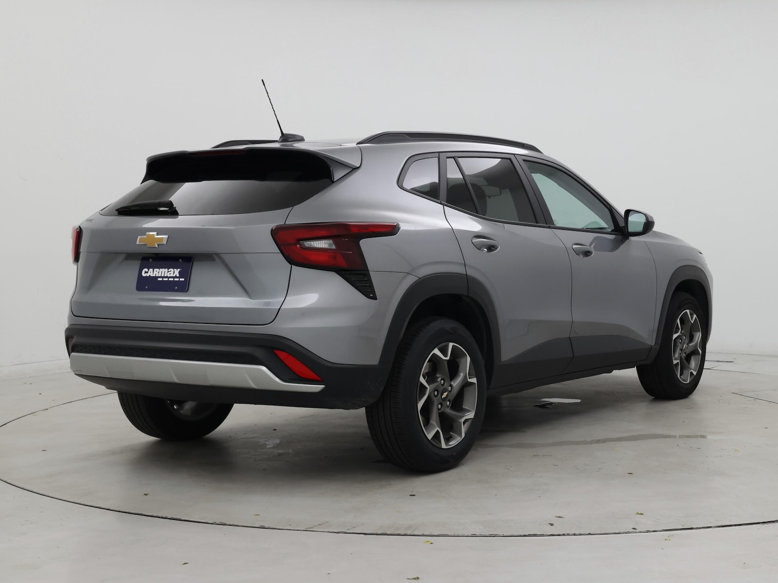 2025 Chevrolet Trax LT - Photo 9