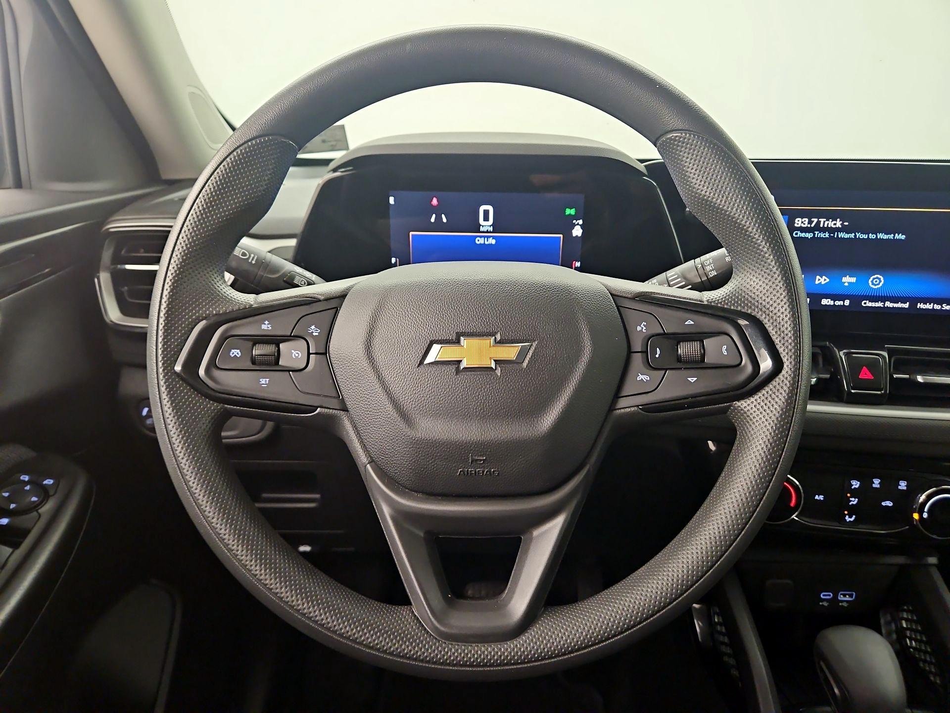 Thumbnail: 2025 Chevrolet TrailBlazer - 10