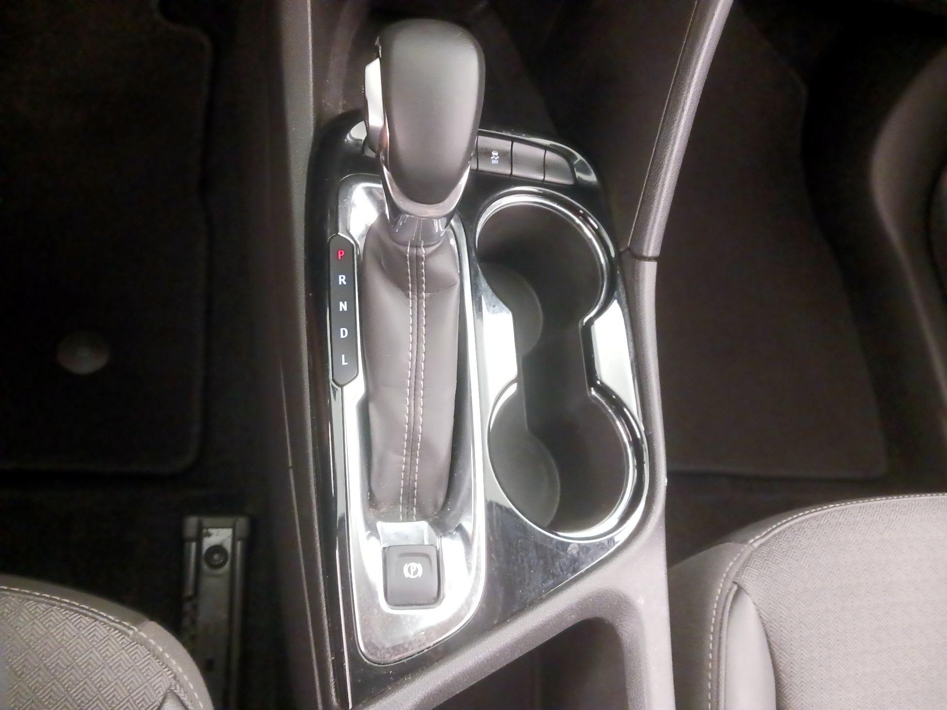 Thumbnail: 2025 Buick Encore GX - 17