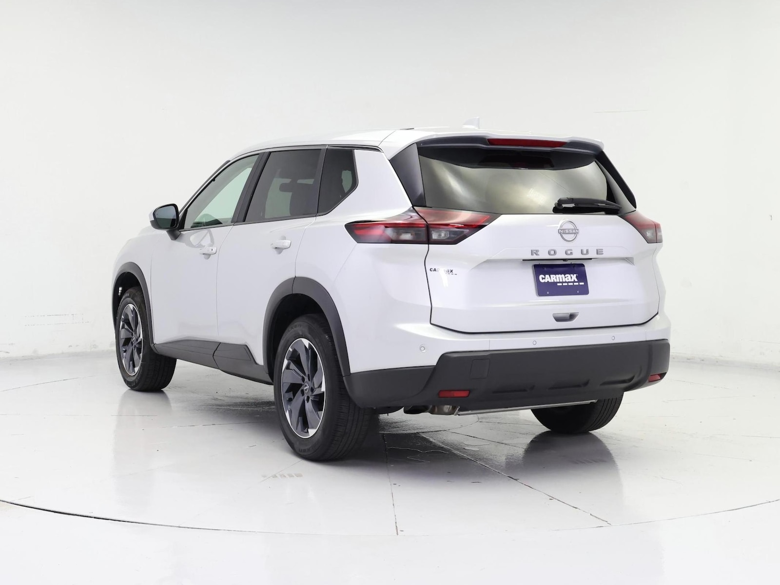 2025 Nissan Rogue SV - Photo 3