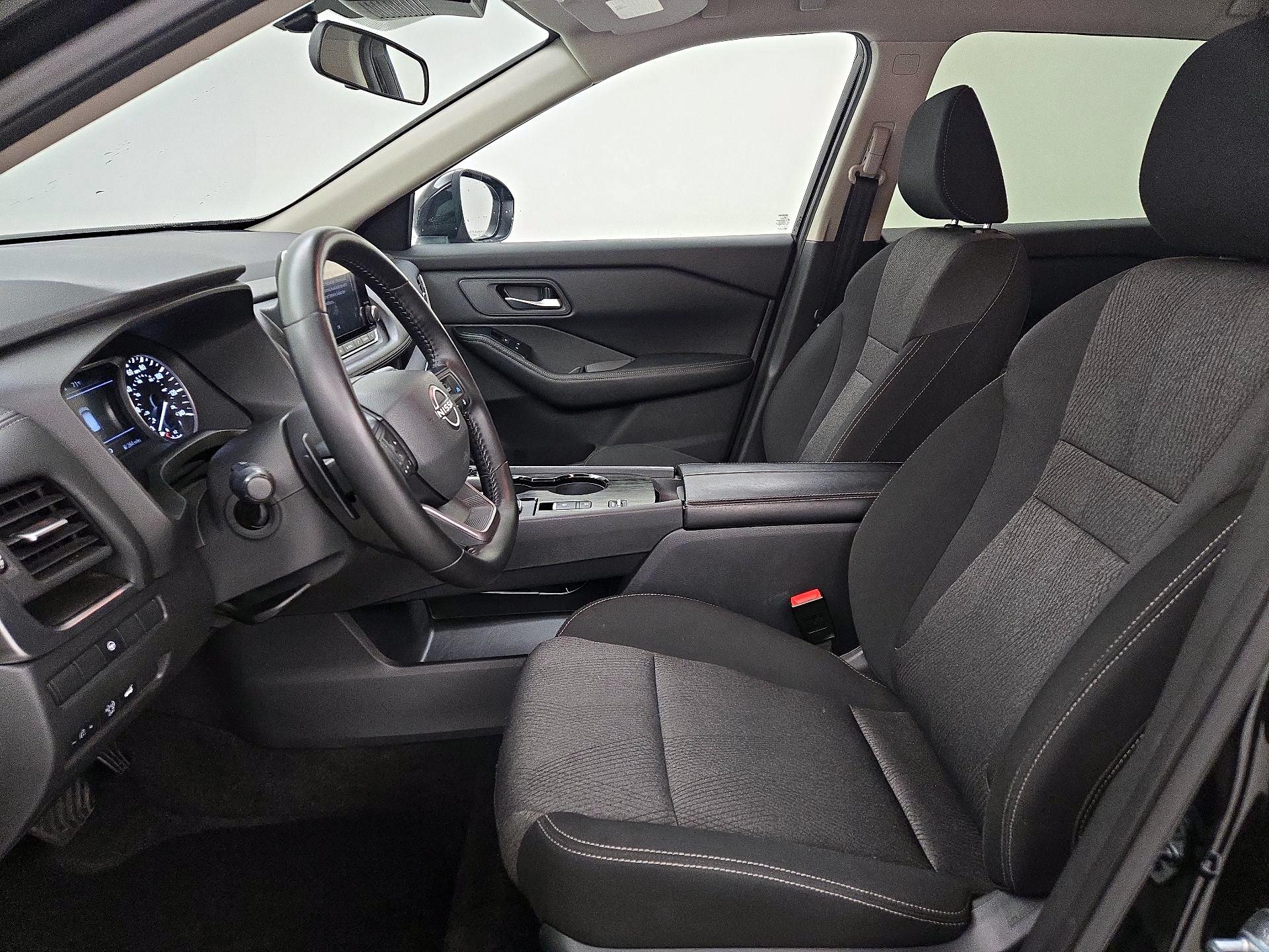 Thumbnail: 2025 Nissan Rogue - 11