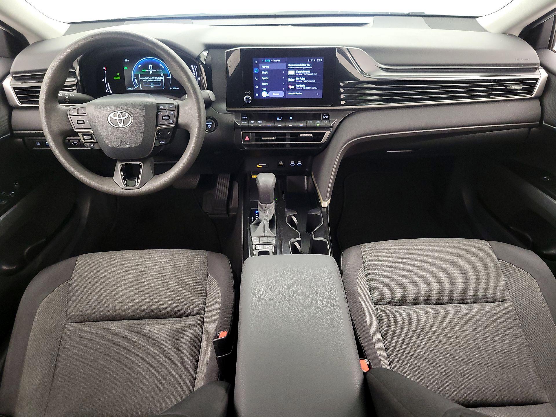 Thumbnail: 2025 Toyota Camry - 9