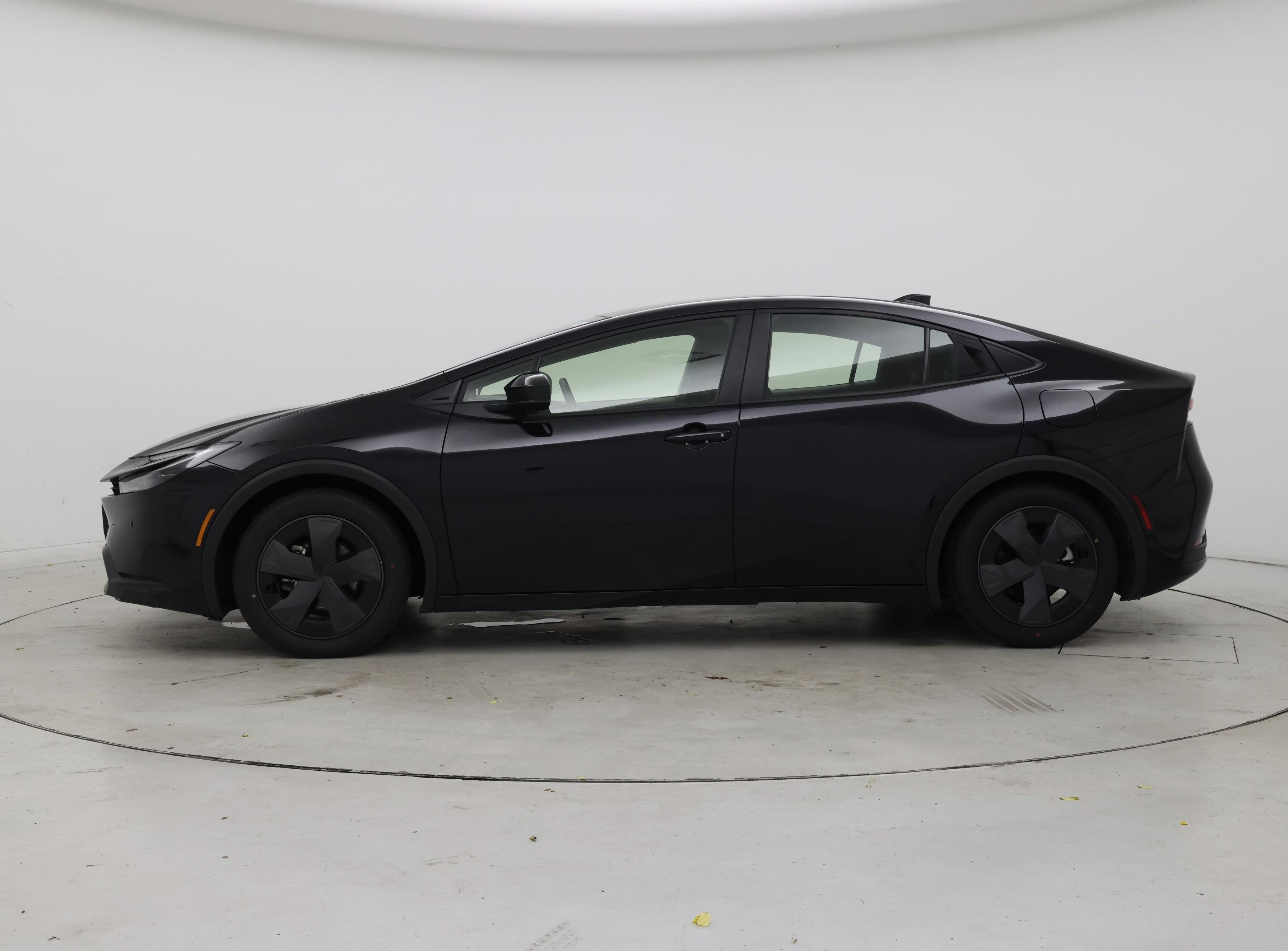 Thumbnail: 2025 Toyota Prius - 3