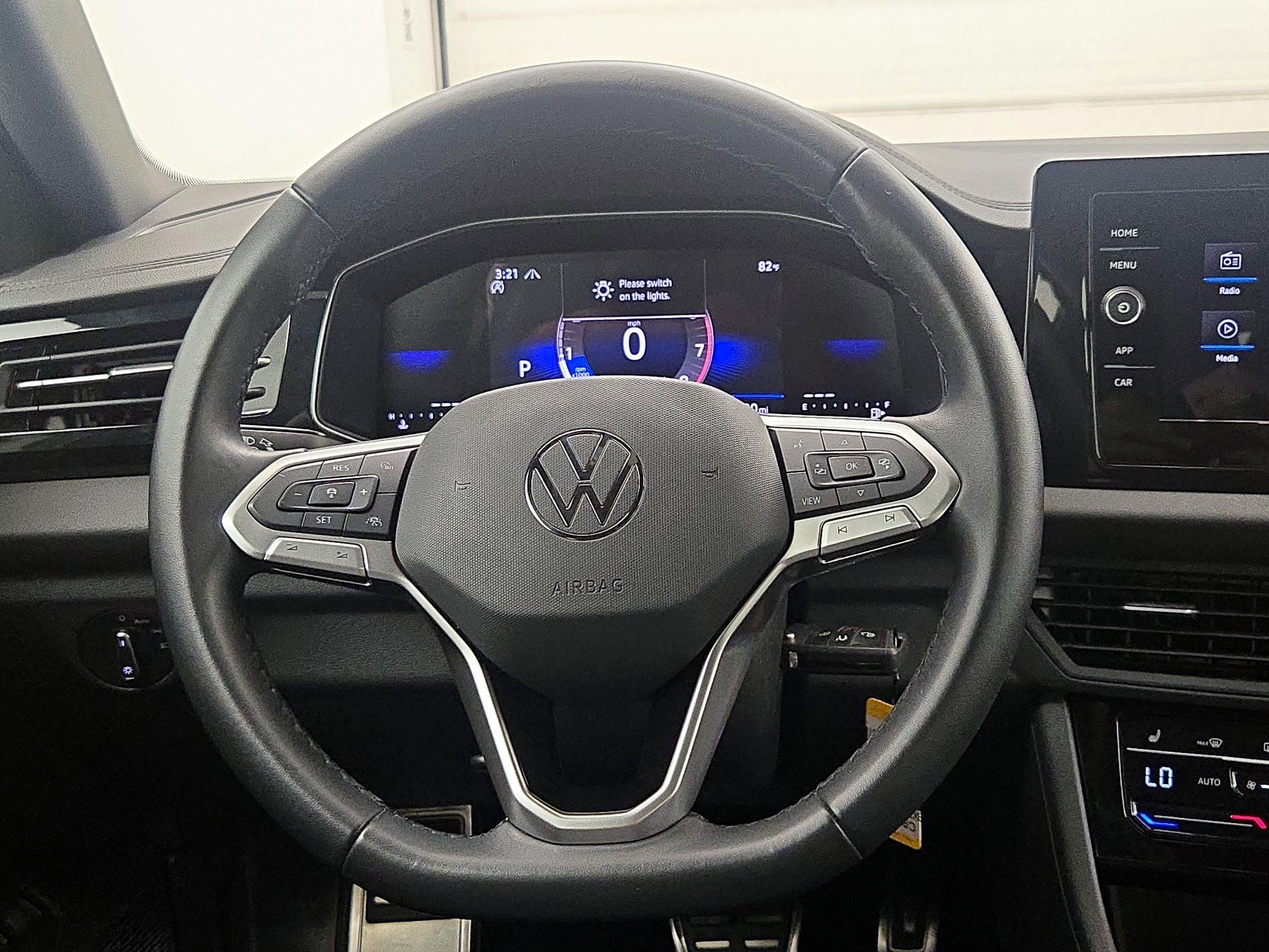 Thumbnail: 2025 Volkswagen Jetta - 10