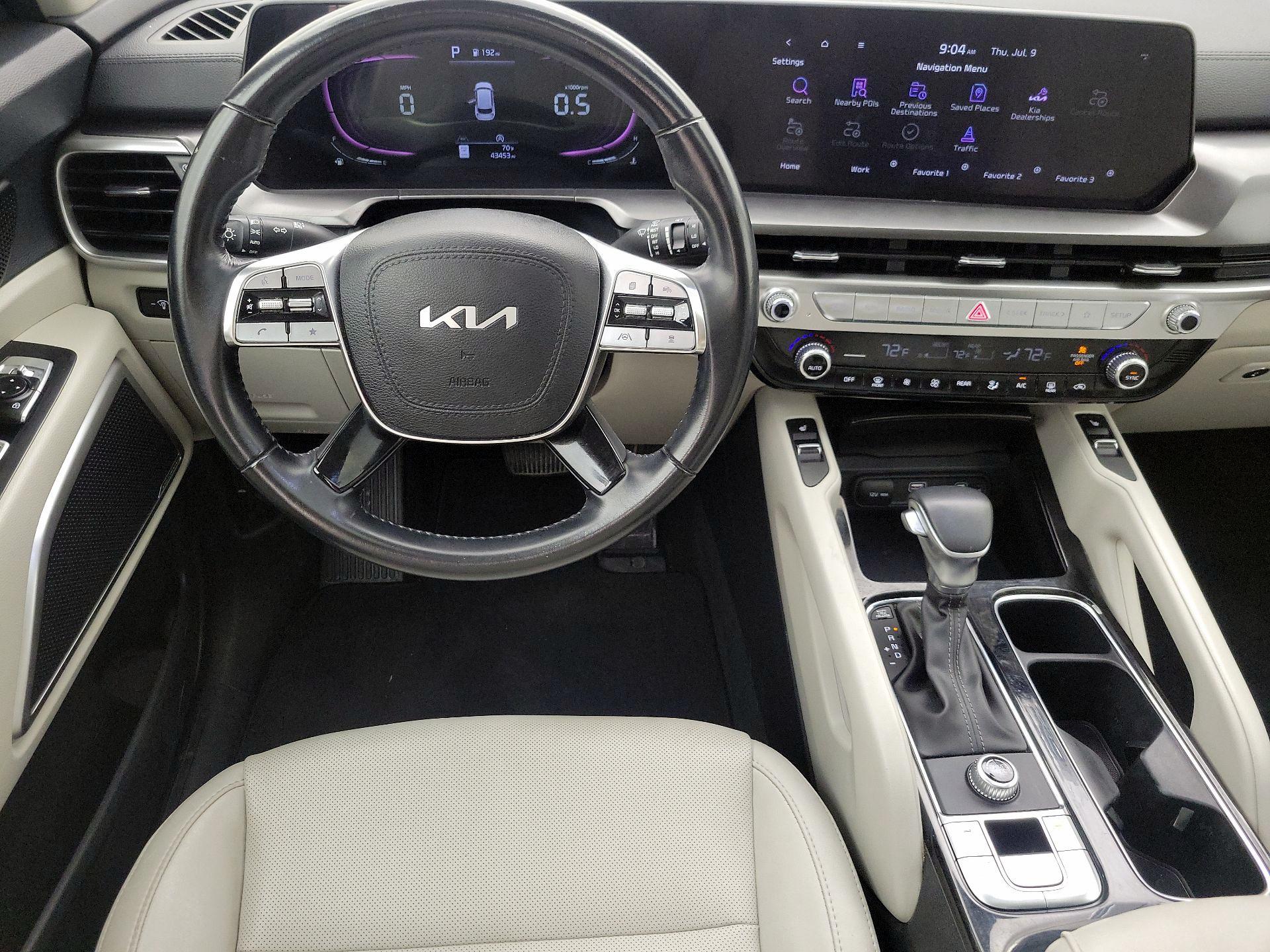 Thumbnail: 2023 Kia Telluride - 10