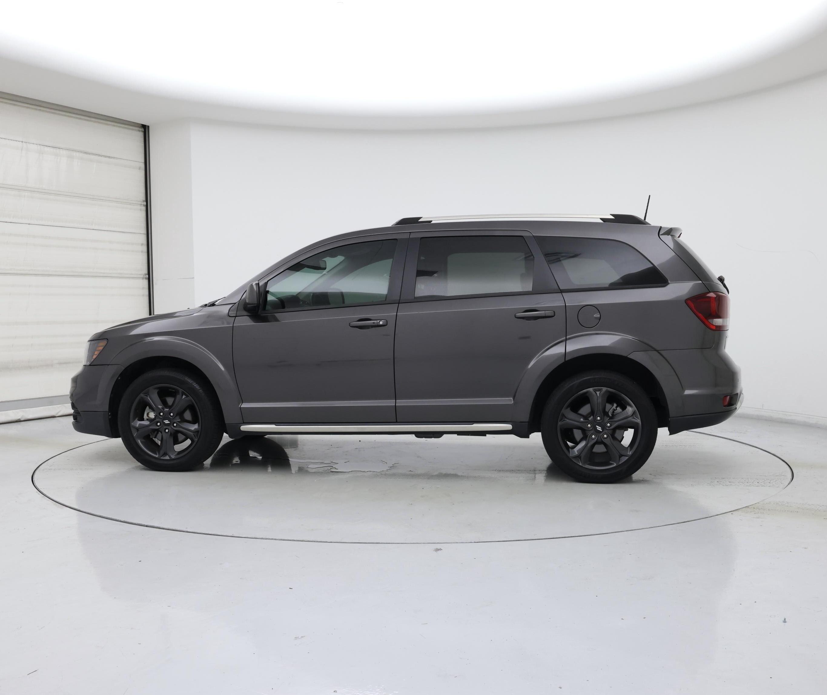 Thumbnail: 2020 Dodge Journey - 3