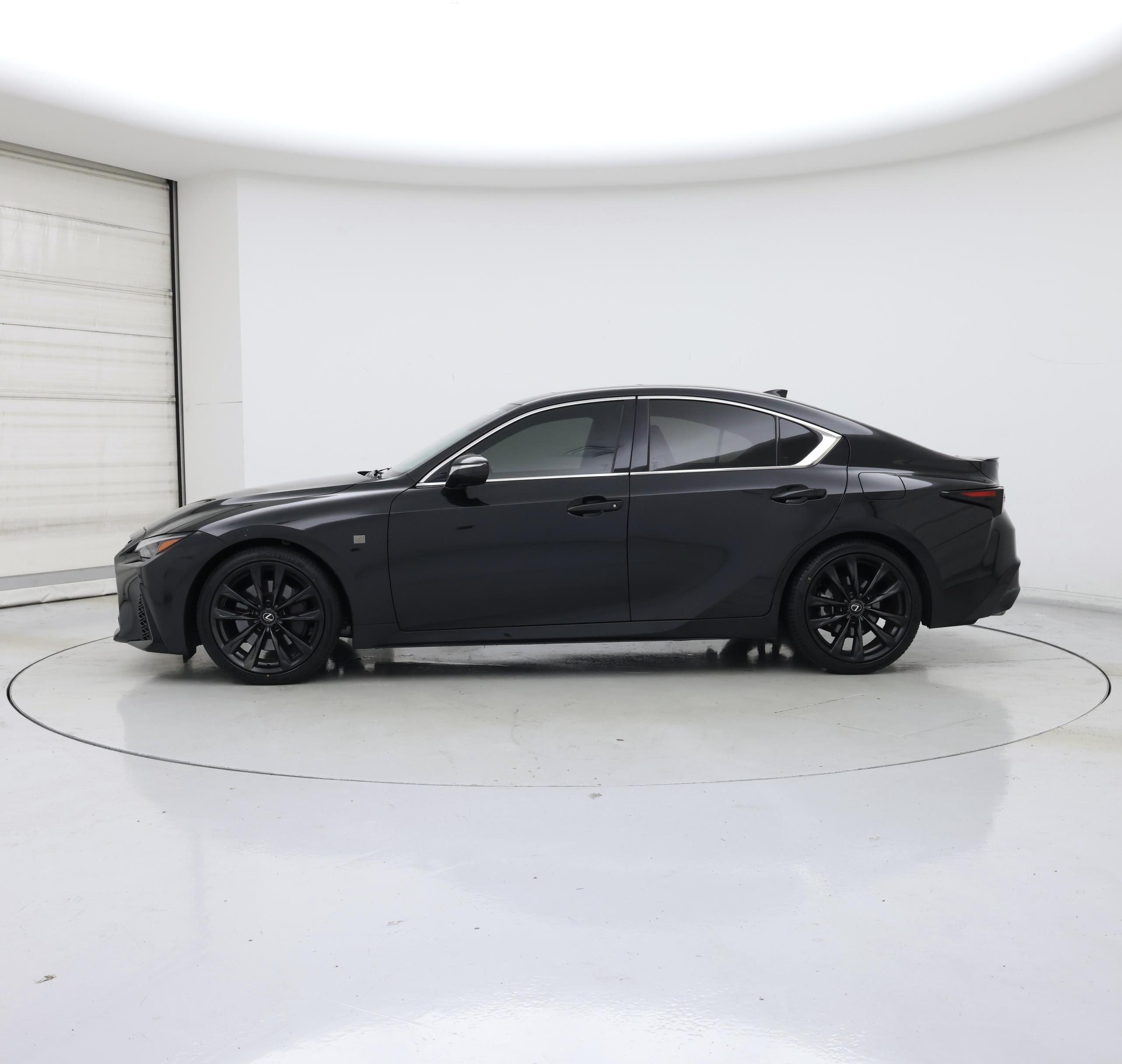 Thumbnail: 2024 Lexus IS - 3