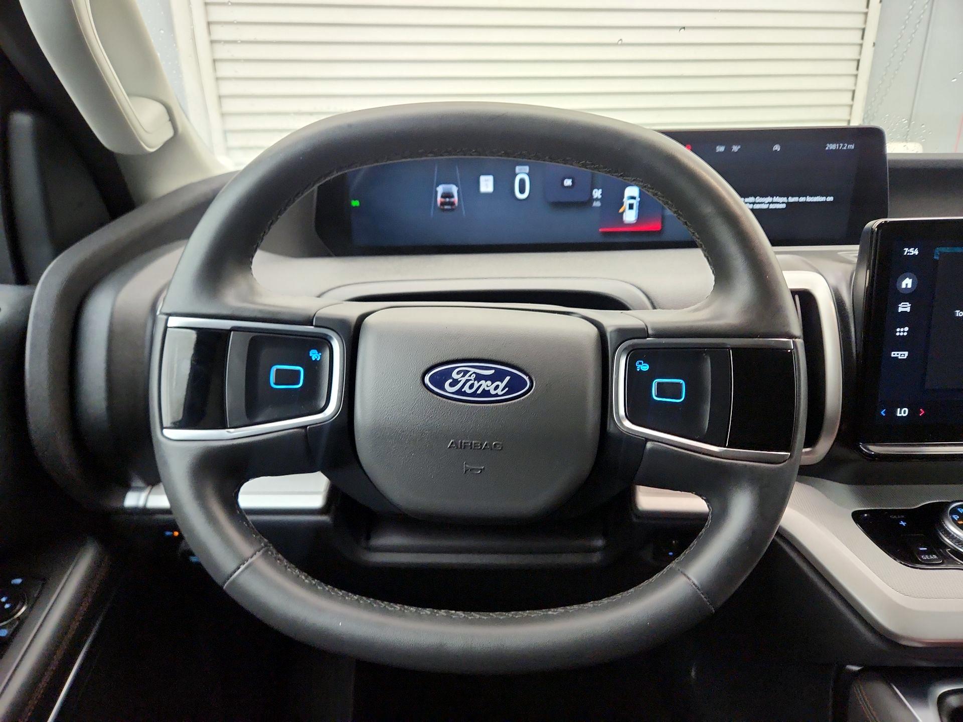 Thumbnail: 2025 Ford Expedition - 10