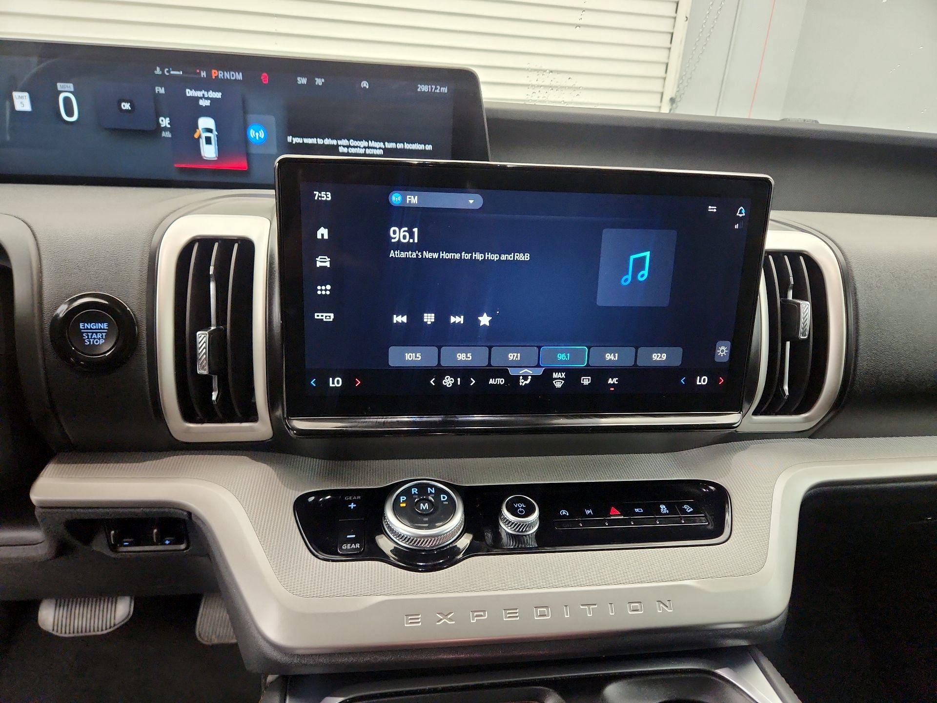 Thumbnail: 2025 Ford Expedition - 15