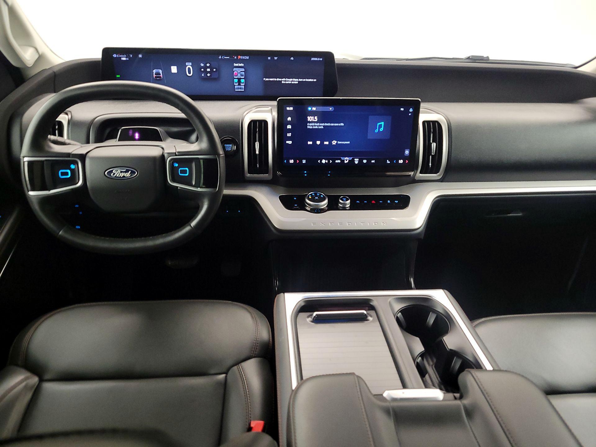 Thumbnail: 2025 Ford Expedition - 9