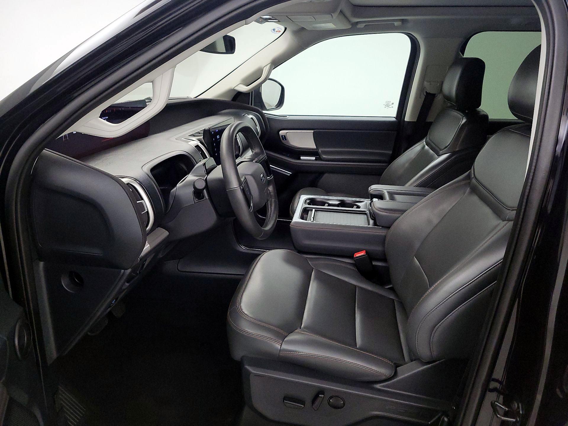 Thumbnail: 2025 Ford Expedition - 11