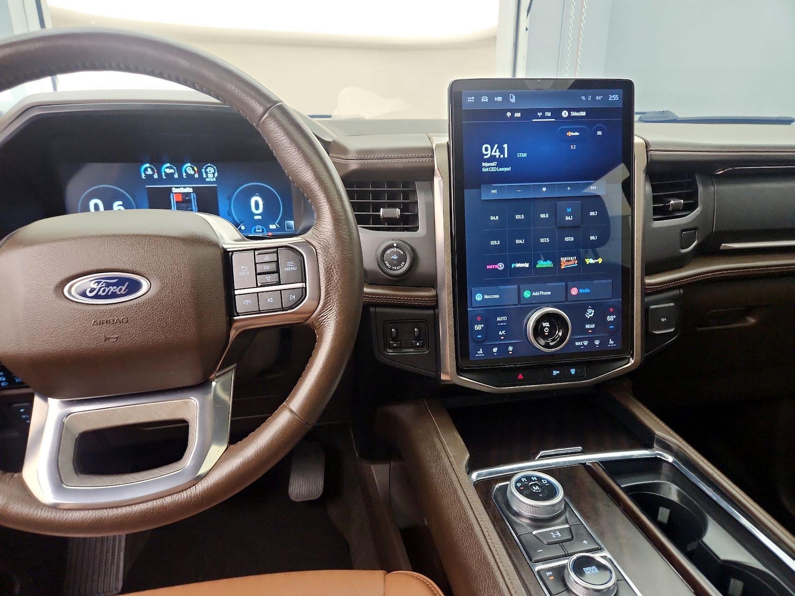 Apple CarPlay® & Android Auto™