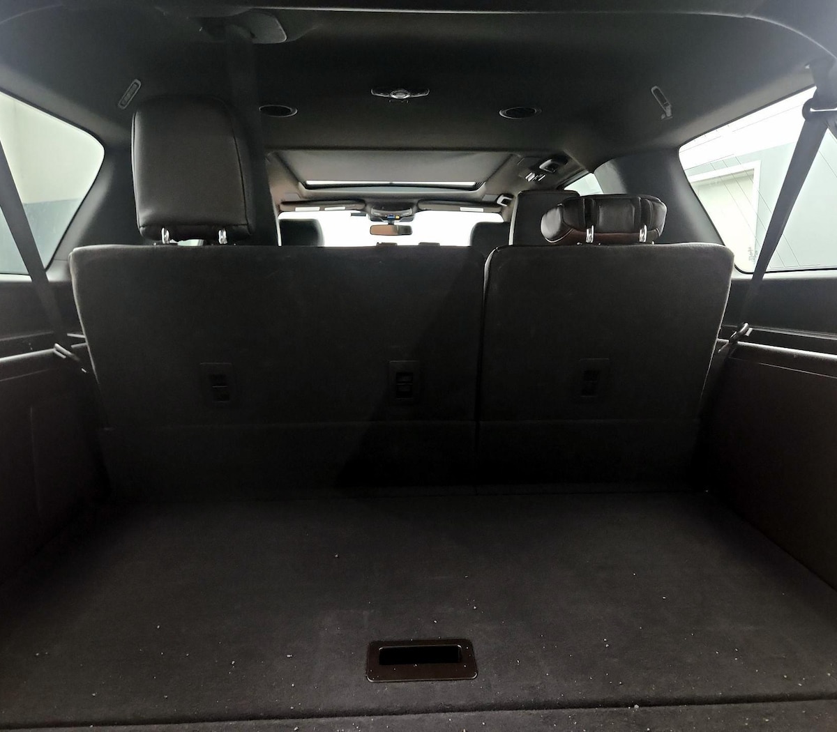 Trunk/Cargo (Seats Up)