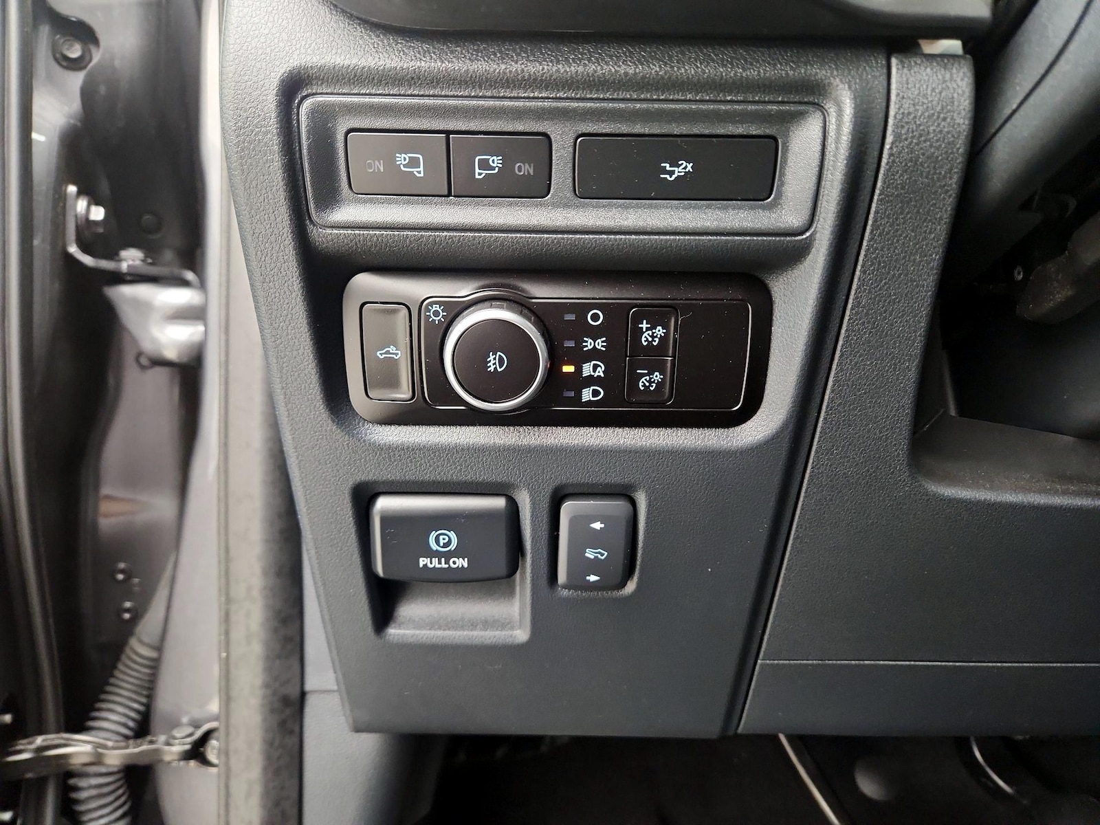 2023 Ford F-150 XLT - Photo 14