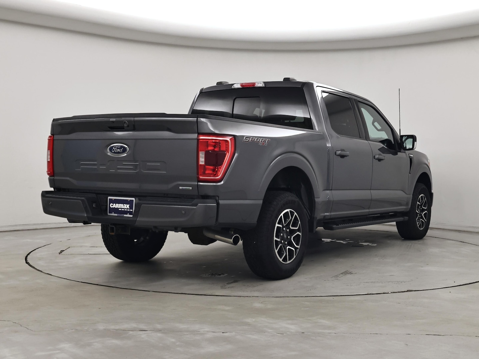 2023 Ford F-150 XLT - Photo 9